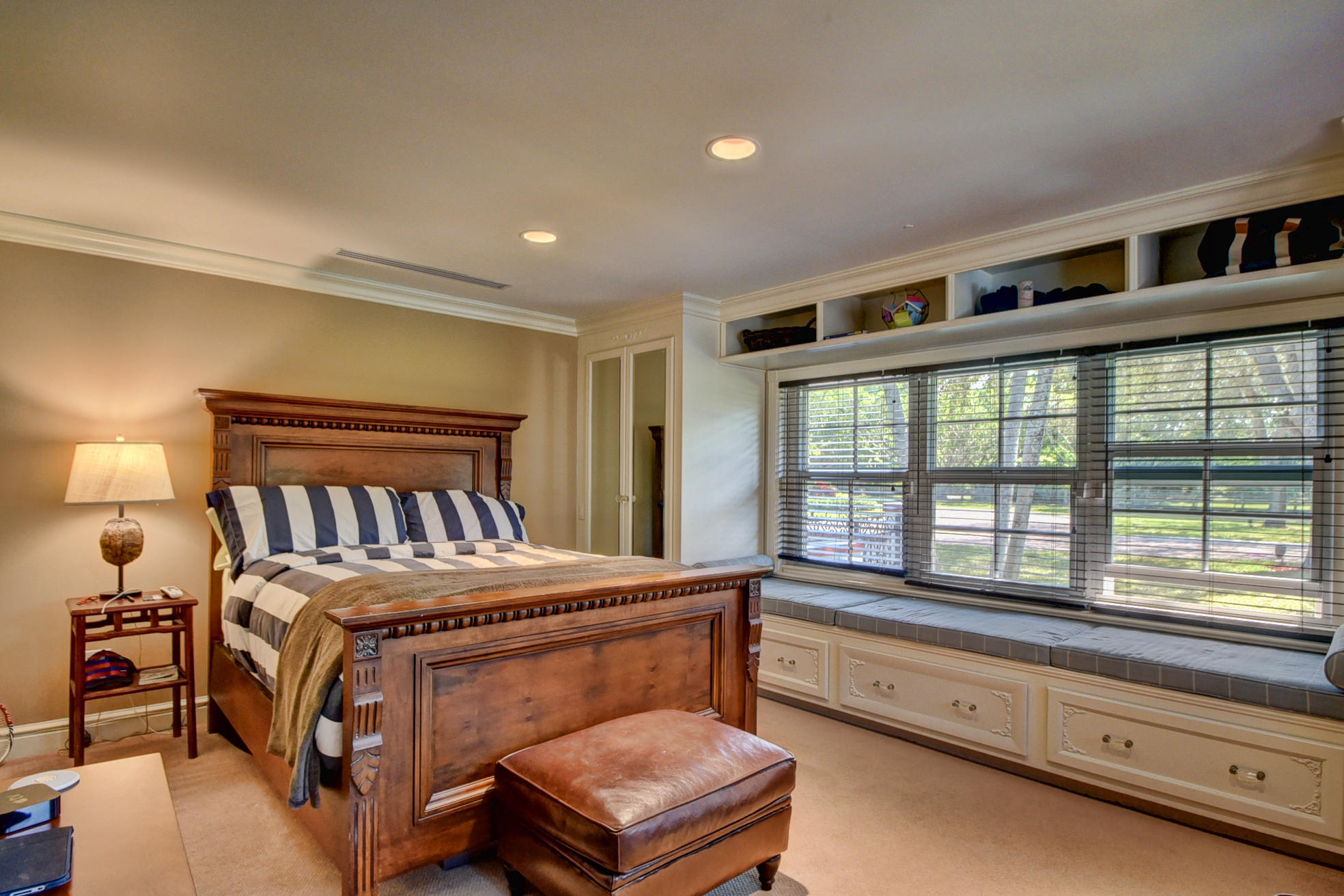 HORSESHOE ACRES - Residential