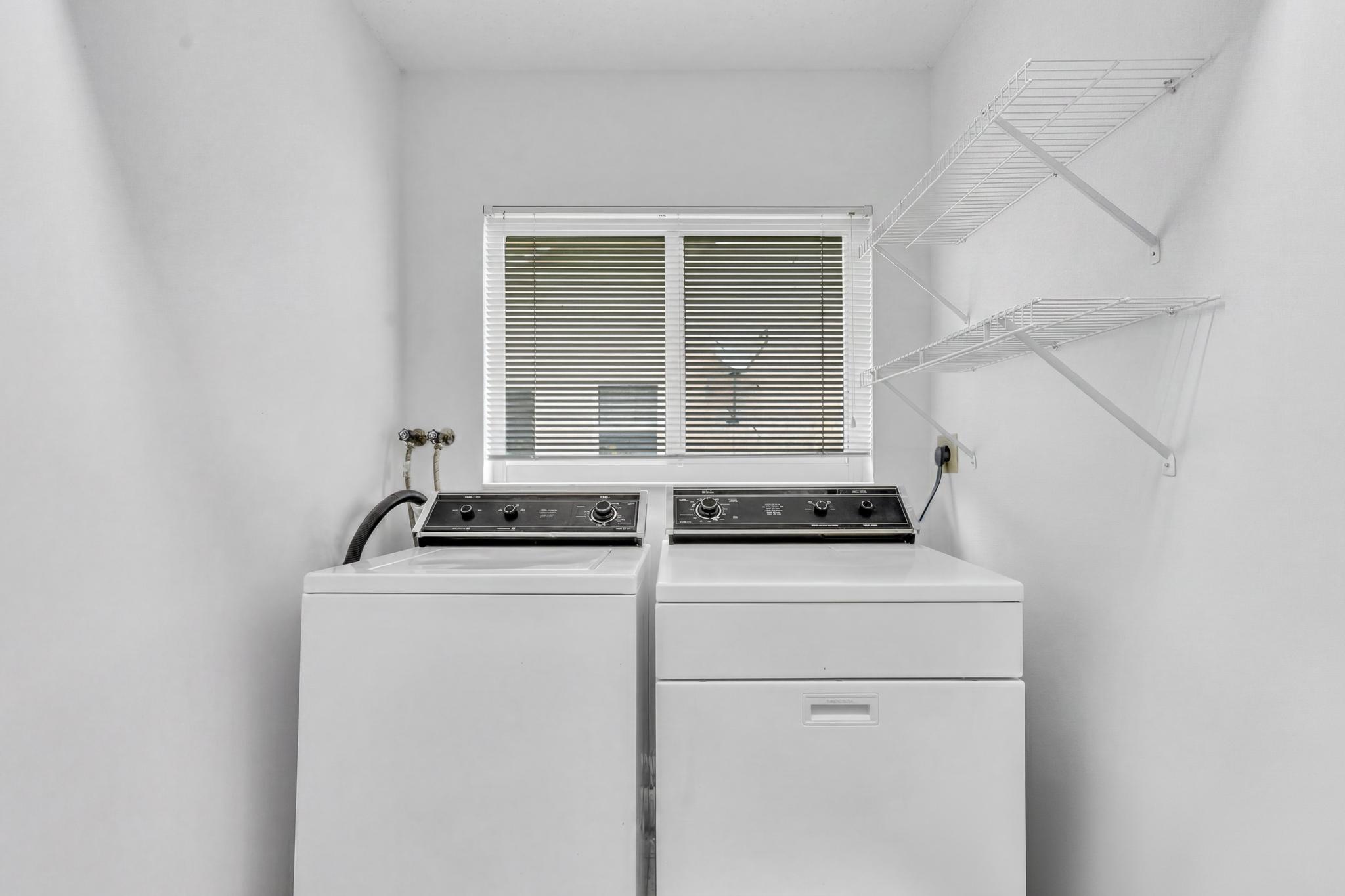 BOCA GREENS 8 - Residential