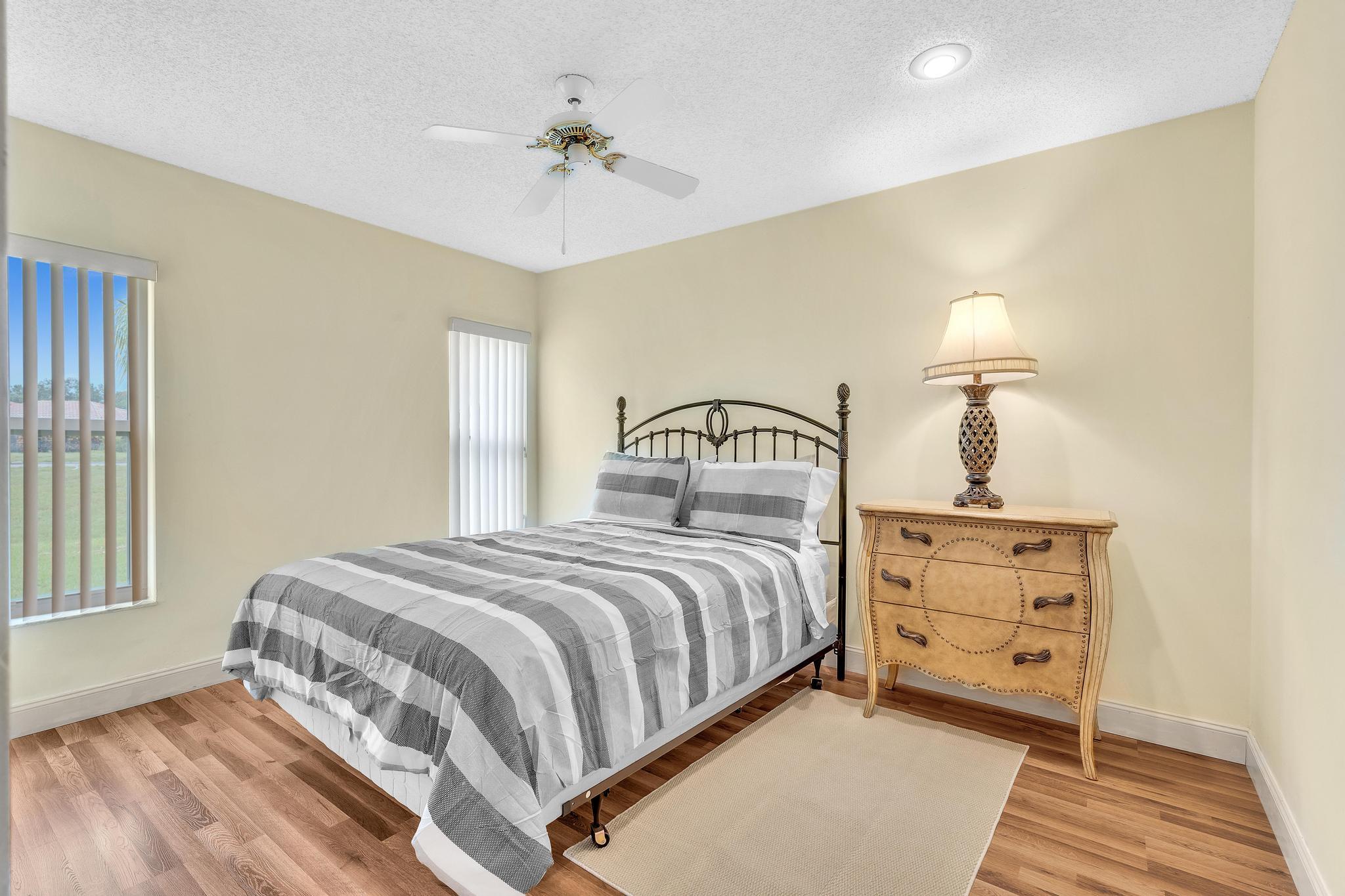 BOCA GREENS 8 - Residential