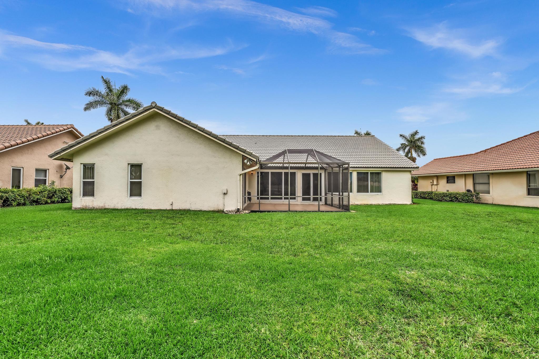 BOCA GREENS 8 - Residential