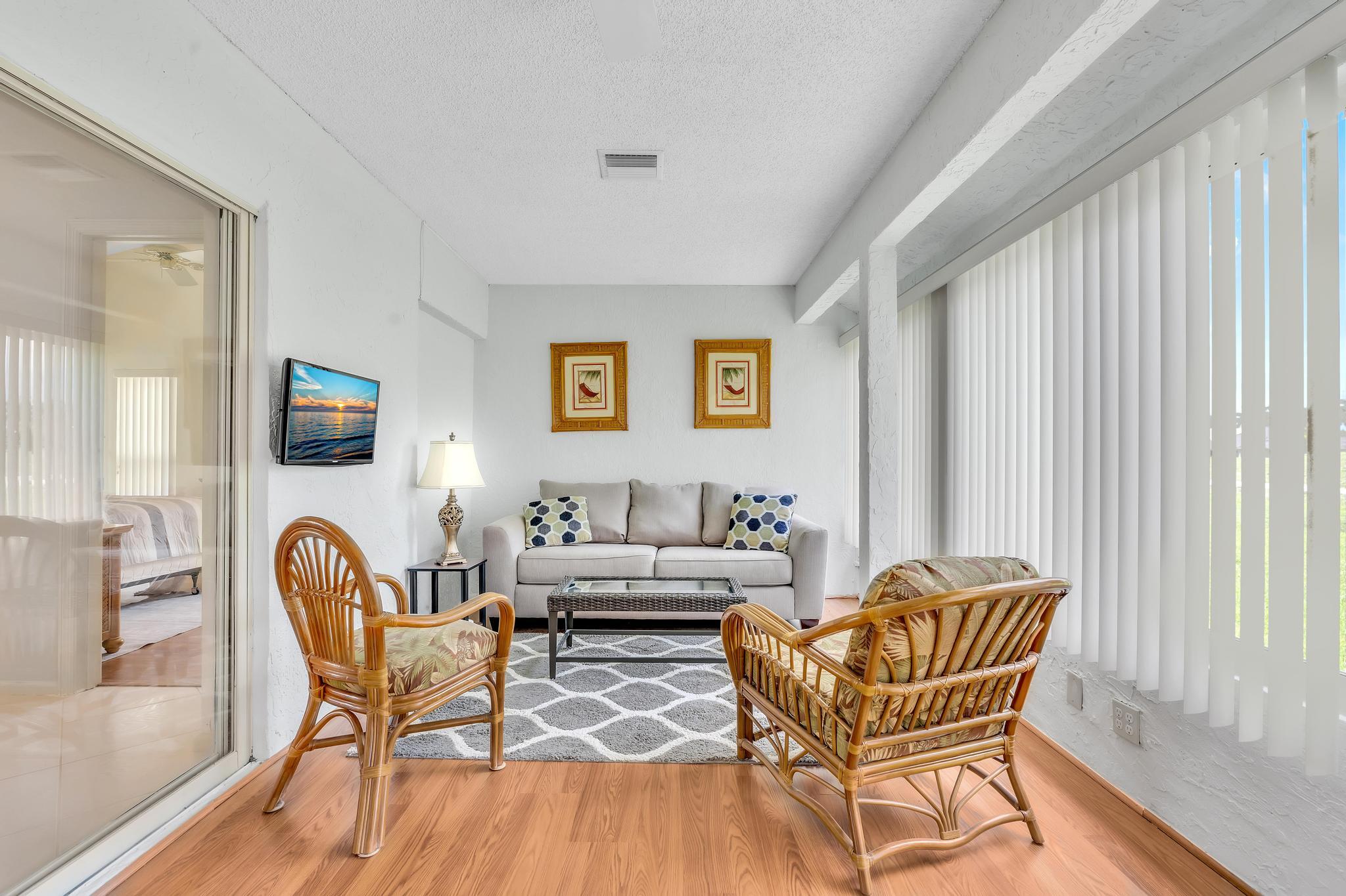 BOCA GREENS 8 - Residential