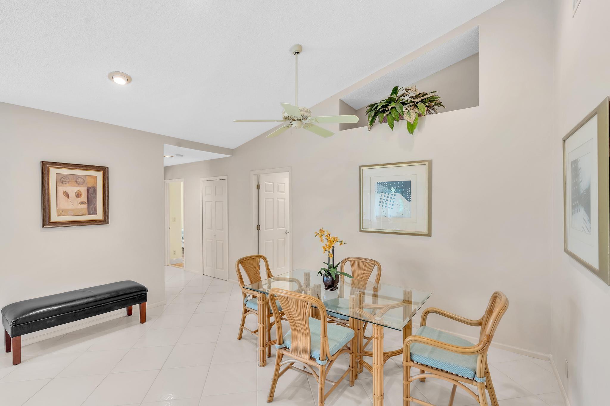 BOCA GREENS 8 - Residential
