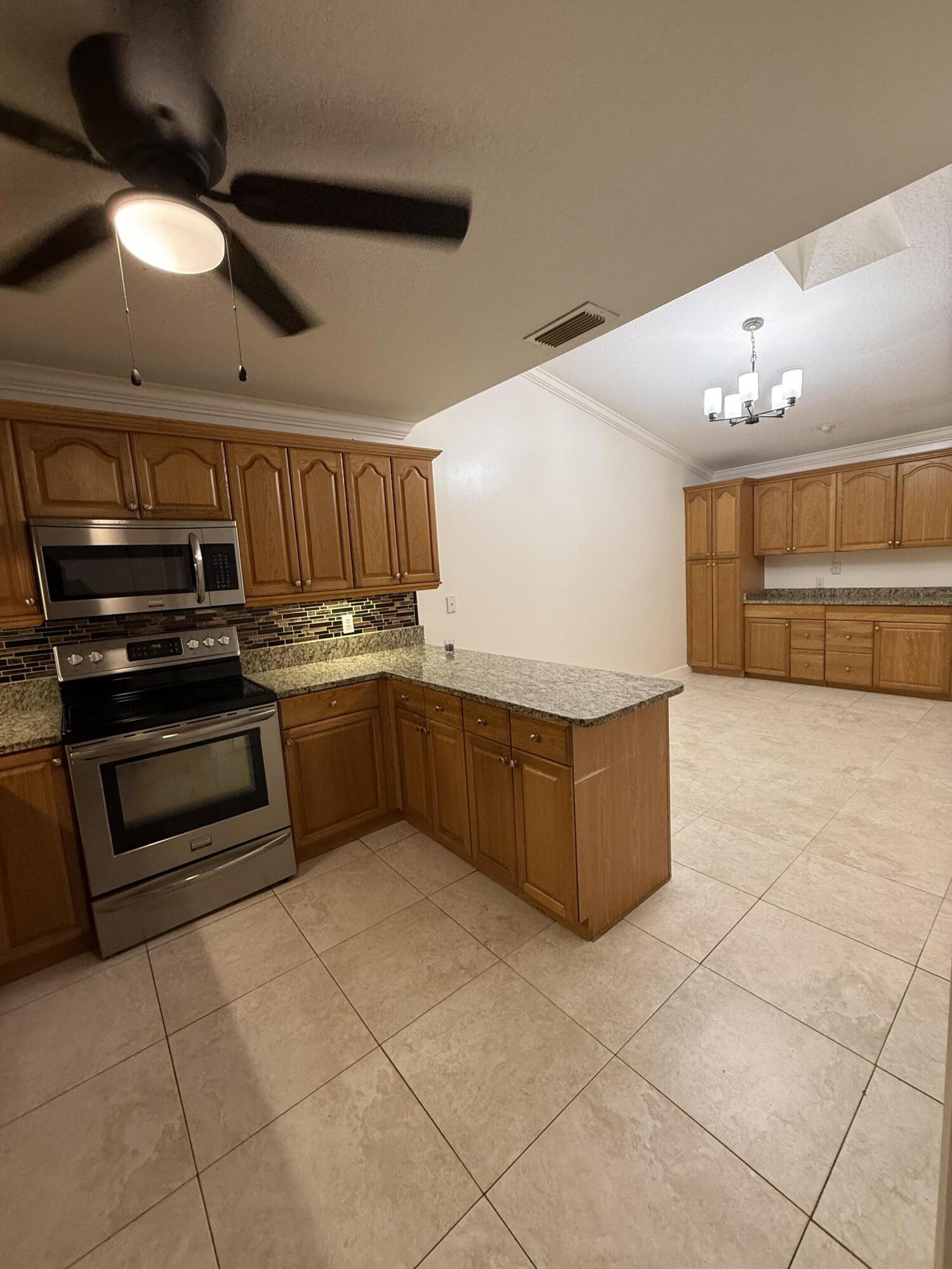 LONGWOOD VILLAGE PHASE 3A - Residential
