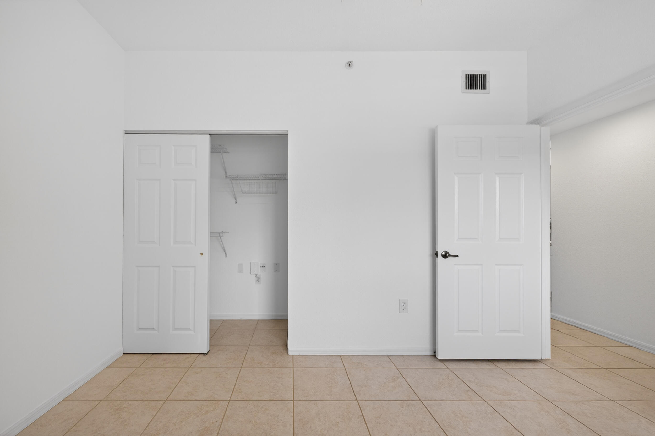 YARDLEY CONDOMINIUM F - Residential