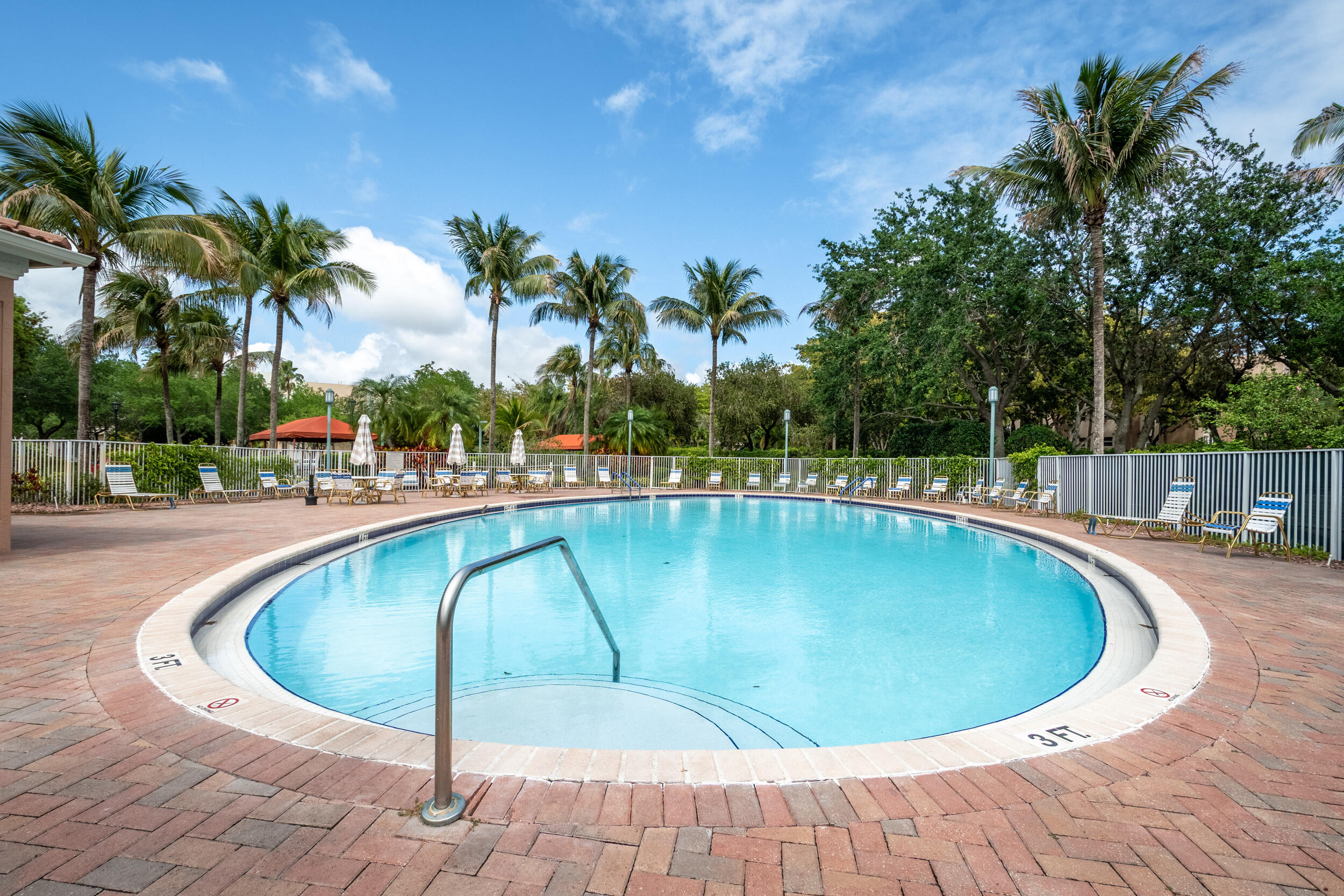 YARDLEY CONDOMINIUM F - Residential