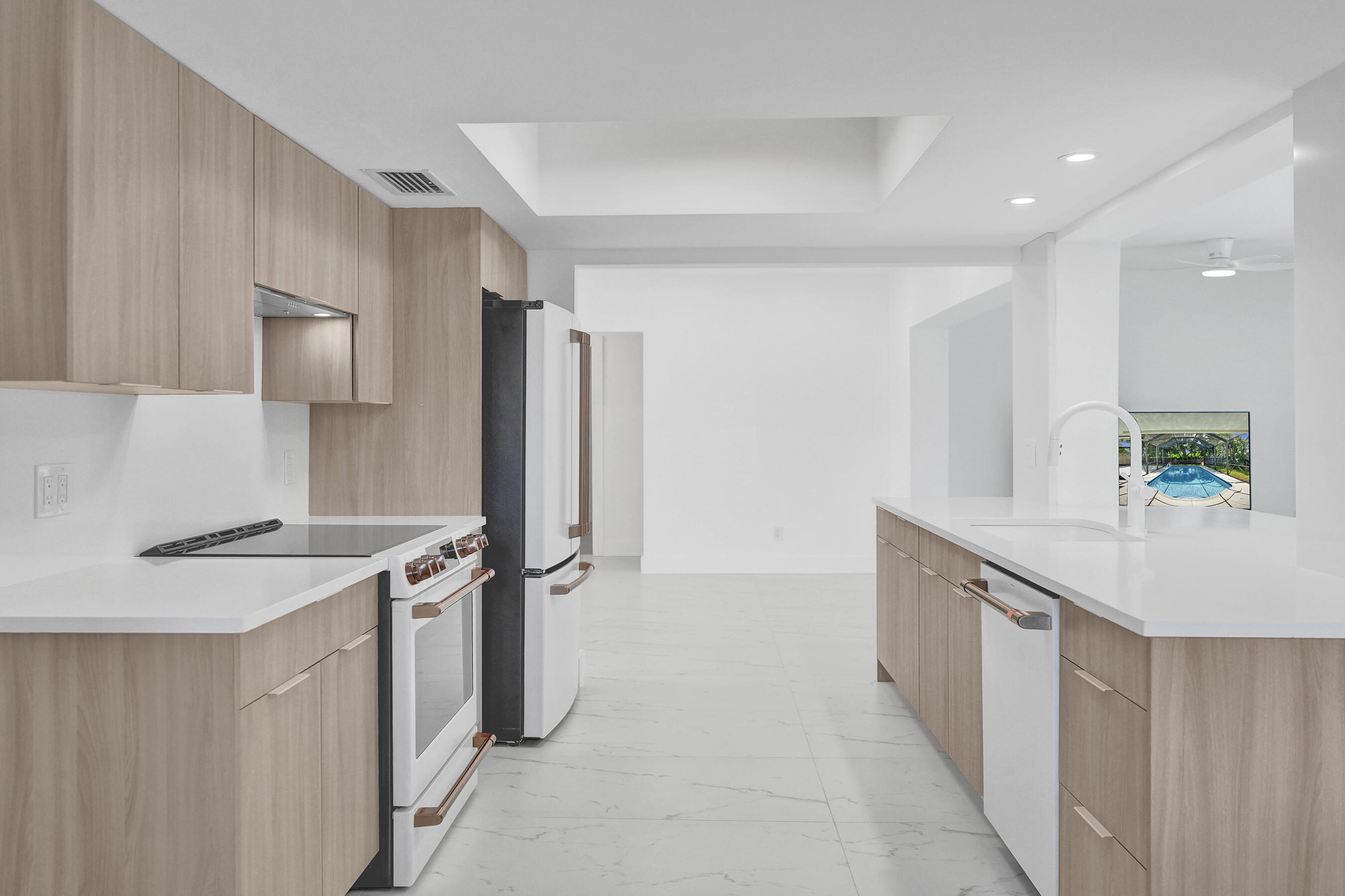 HOLLYWOOD HILLS AMEN PLAT - Residential