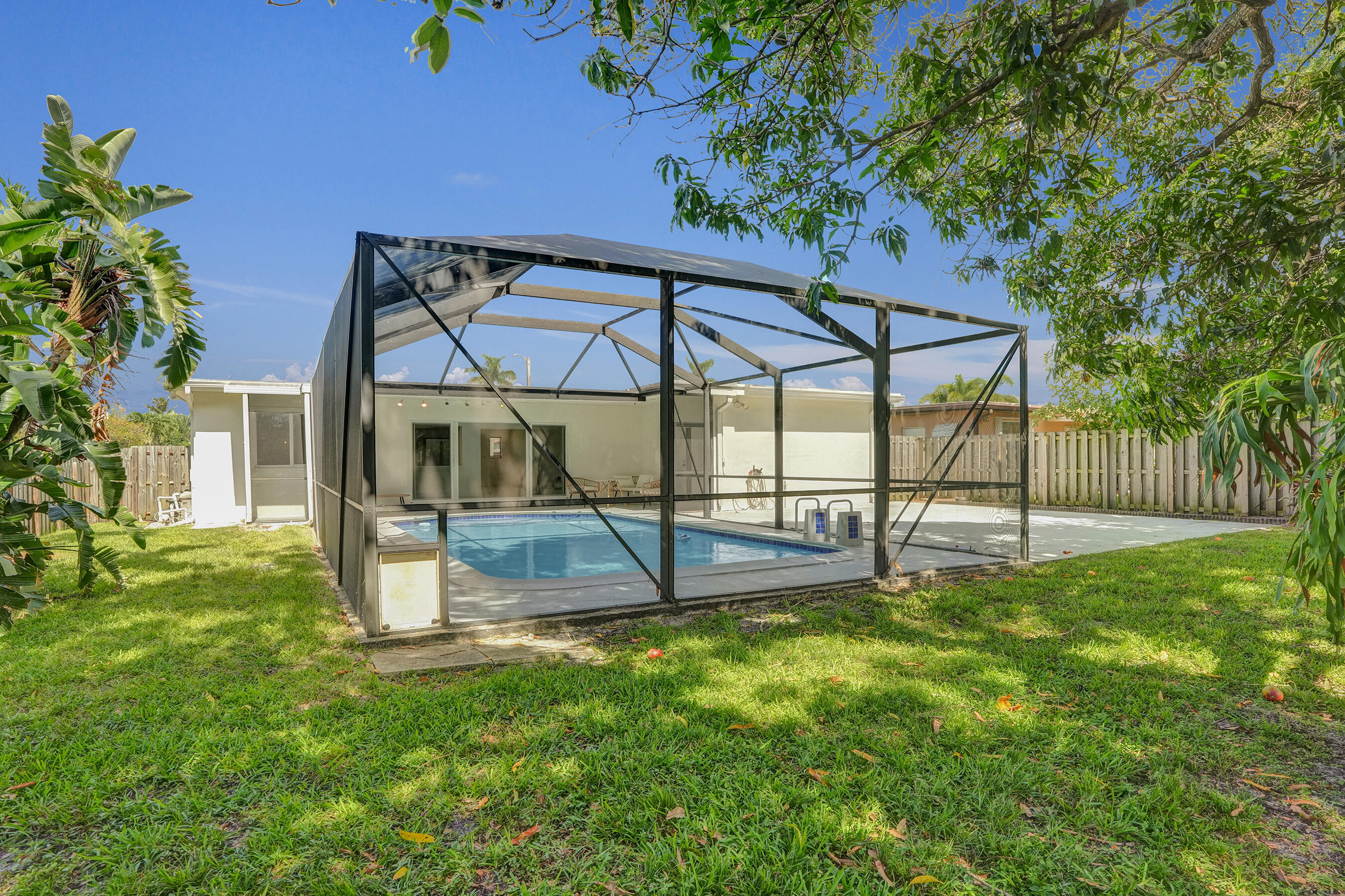 HOLLYWOOD HILLS AMEN PLAT - Residential