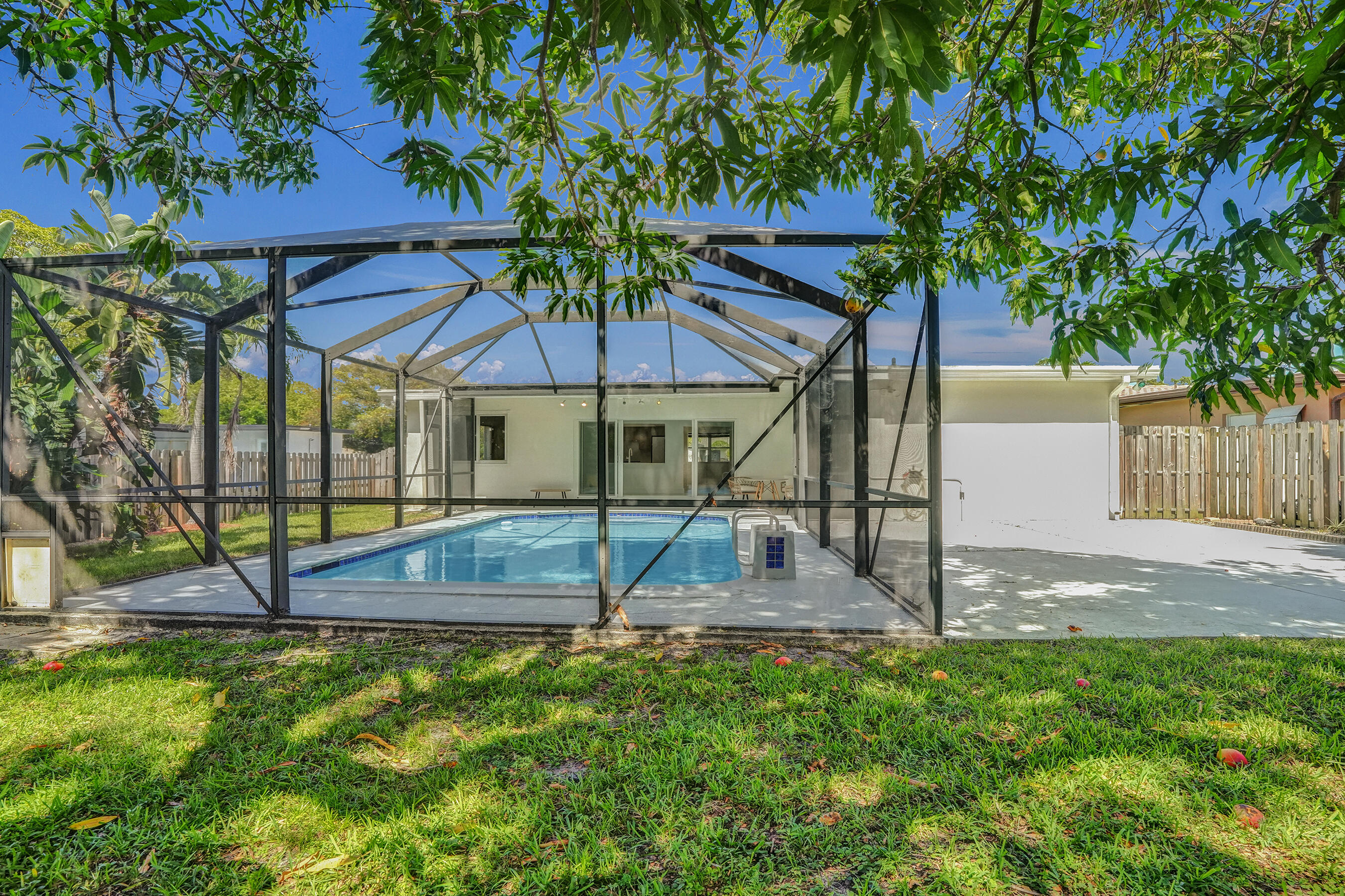 HOLLYWOOD HILLS AMEN PLAT - Residential