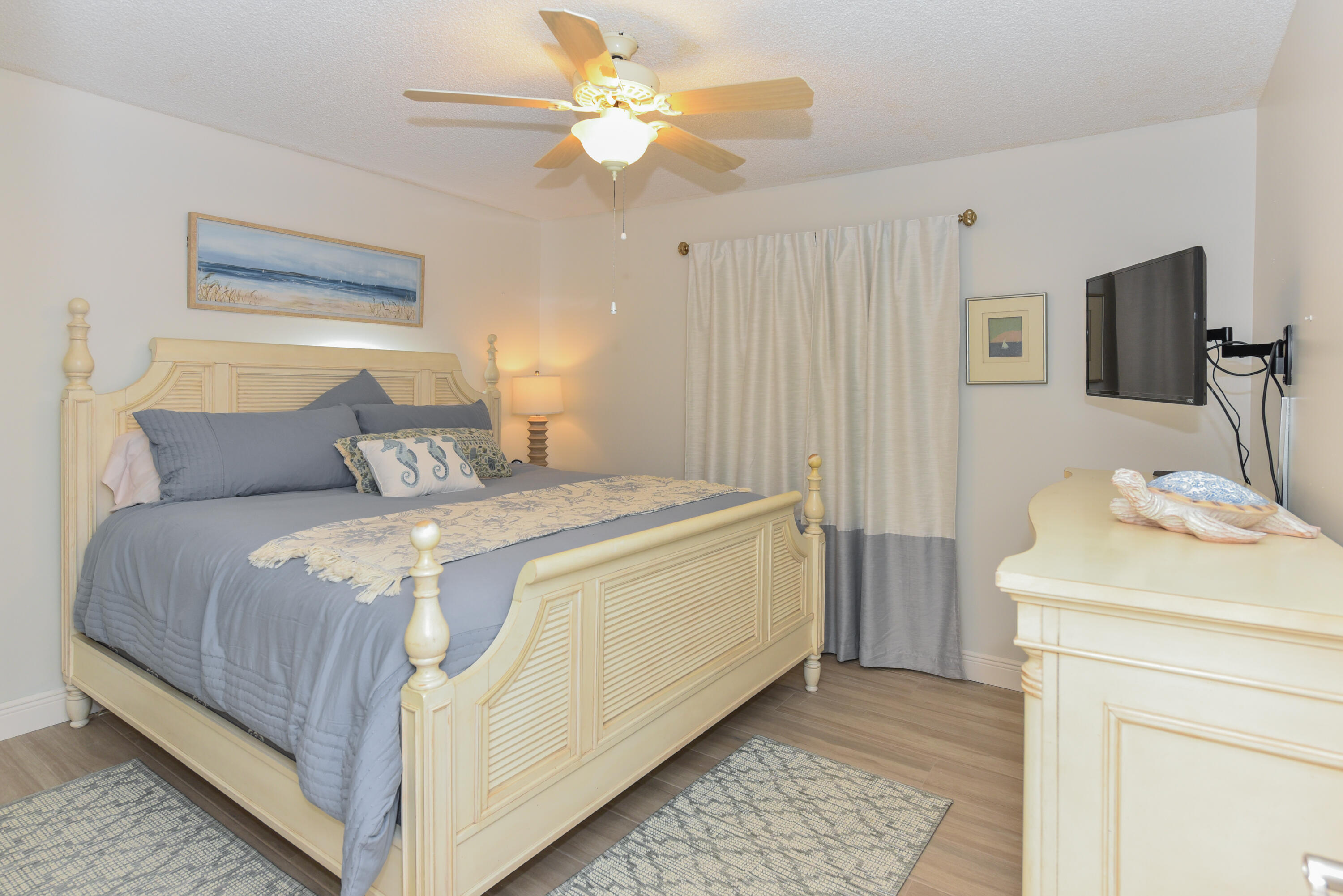 MARINA AT THE BLUFFS CONDO - Residential Lease