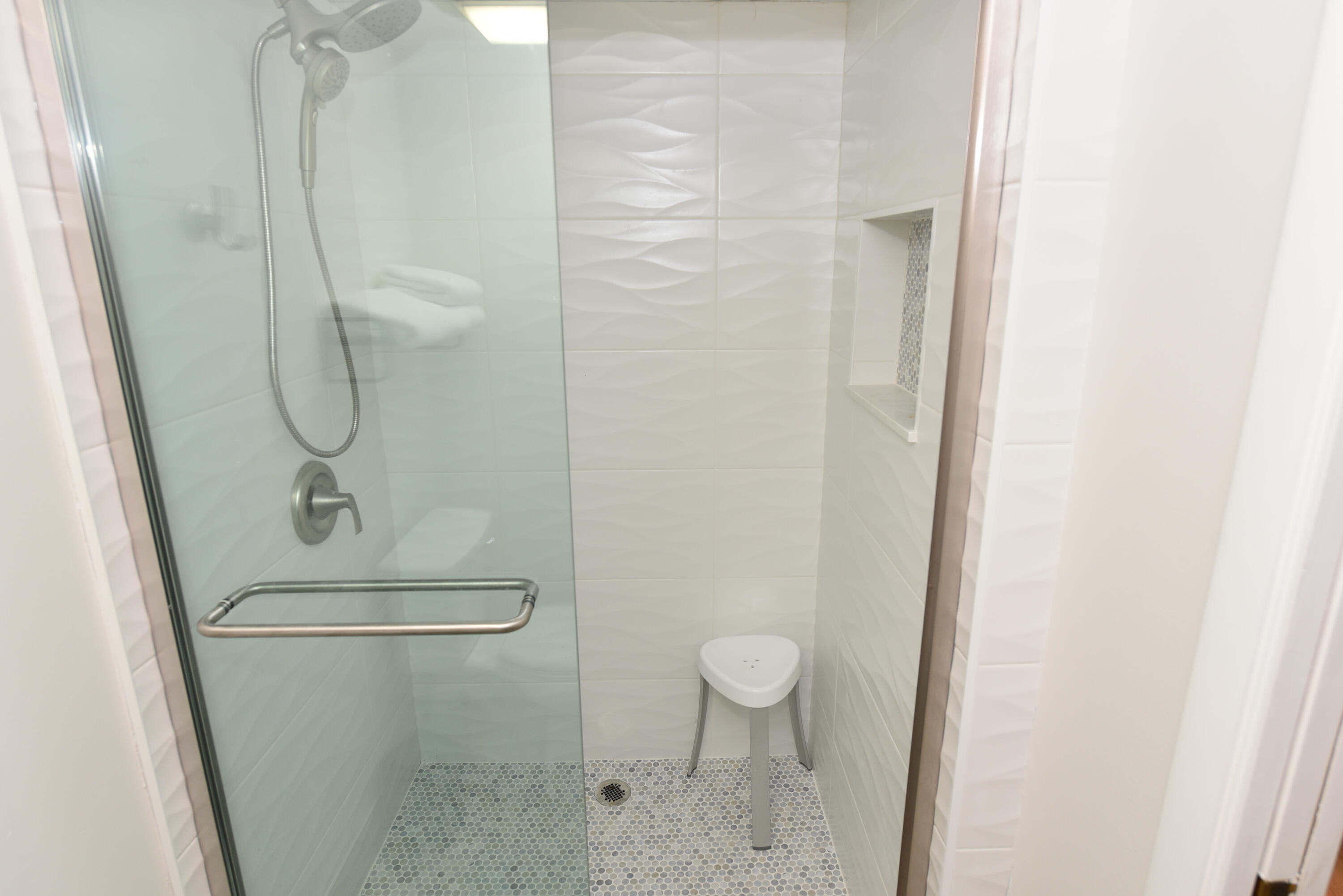 MARINA AT THE BLUFFS CONDO - Residential Lease