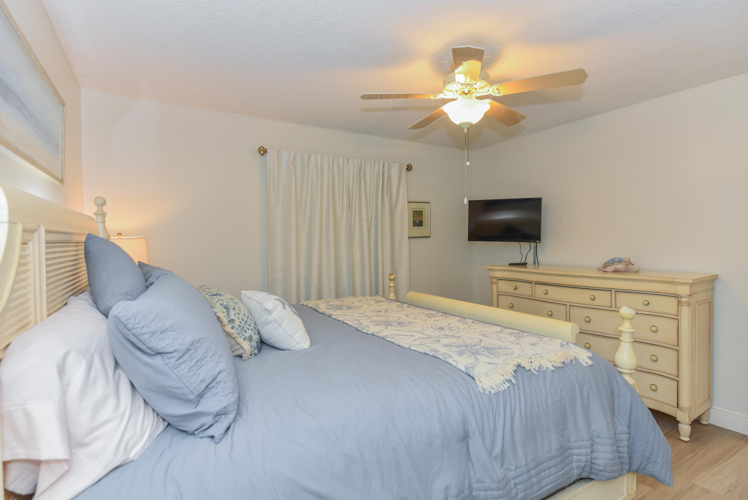 MARINA AT THE BLUFFS CONDO - Residential Lease