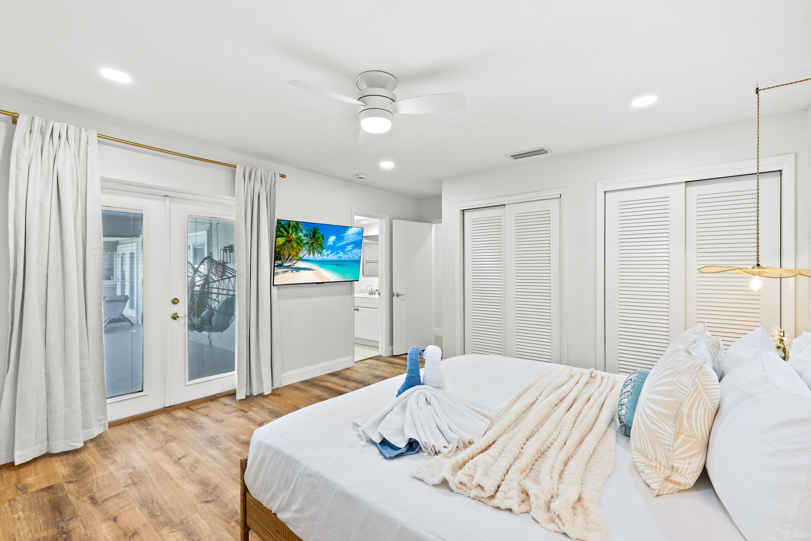 IMPERIAL POINT 4TH SEC - Residential