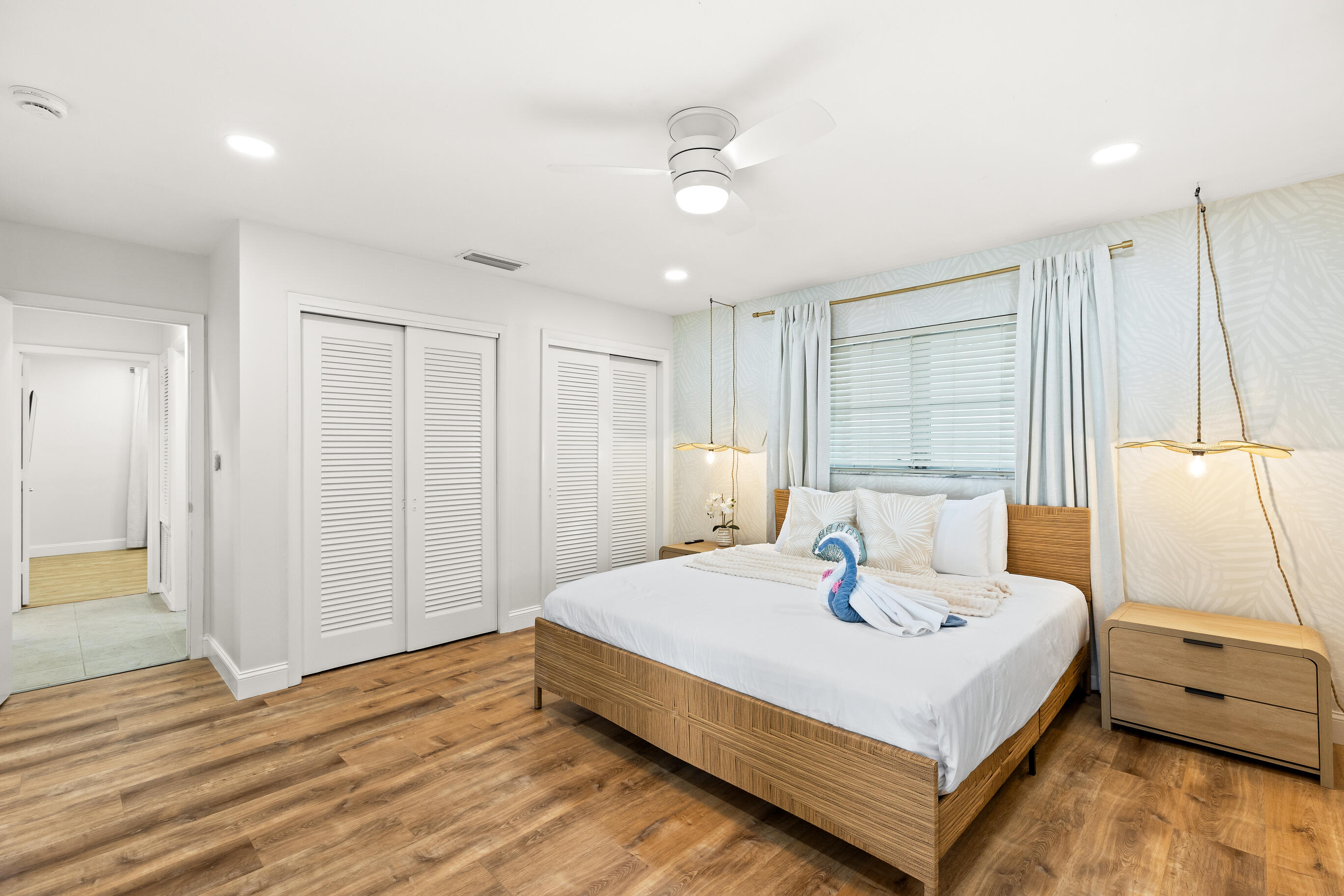 IMPERIAL POINT 4TH SEC - Residential