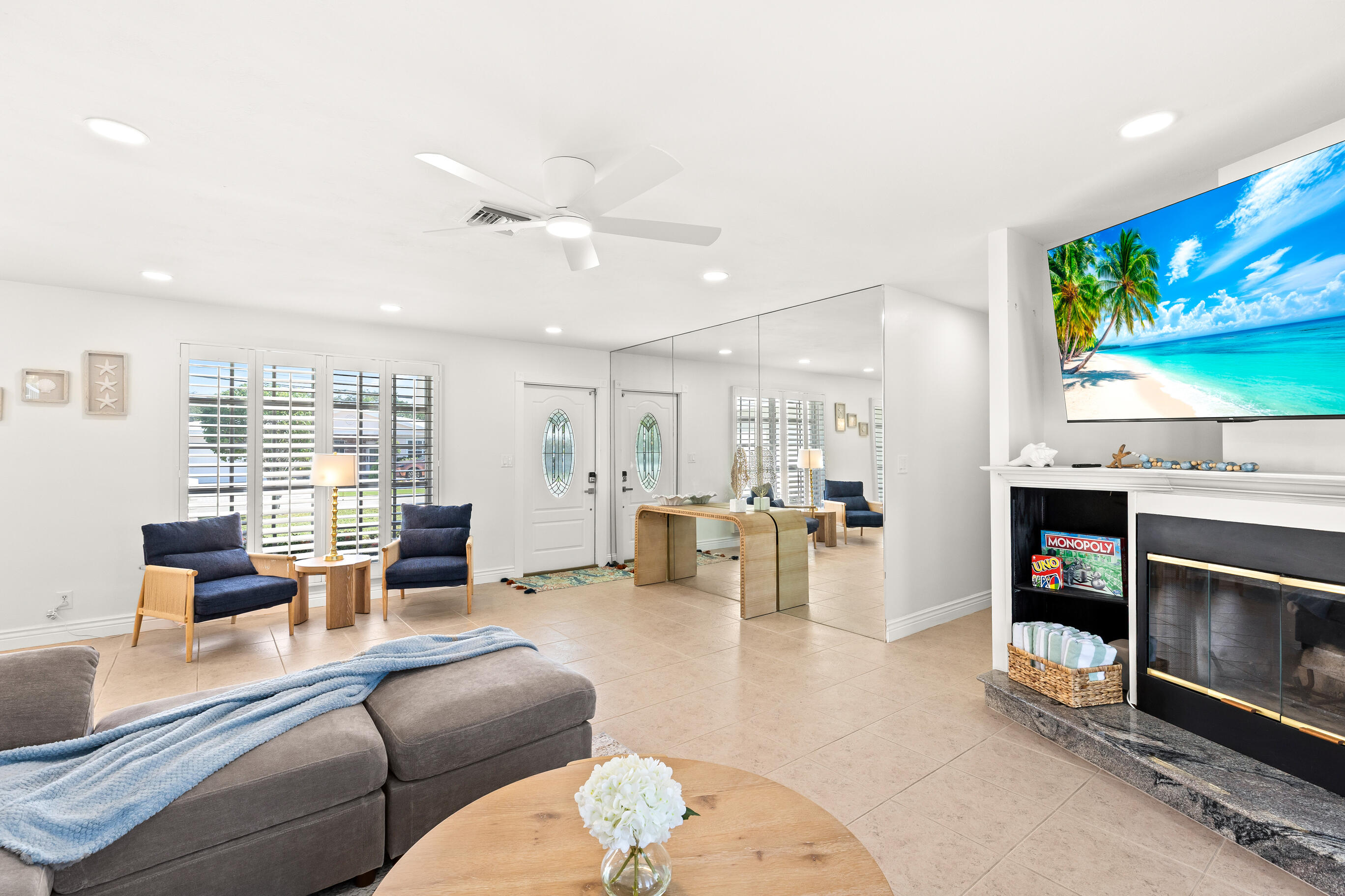 IMPERIAL POINT 4TH SEC - Residential