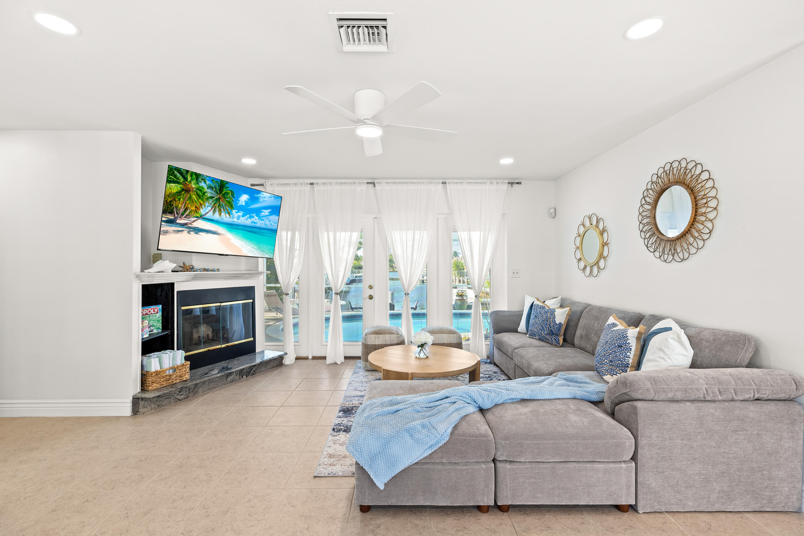 IMPERIAL POINT 4TH SEC - Residential
