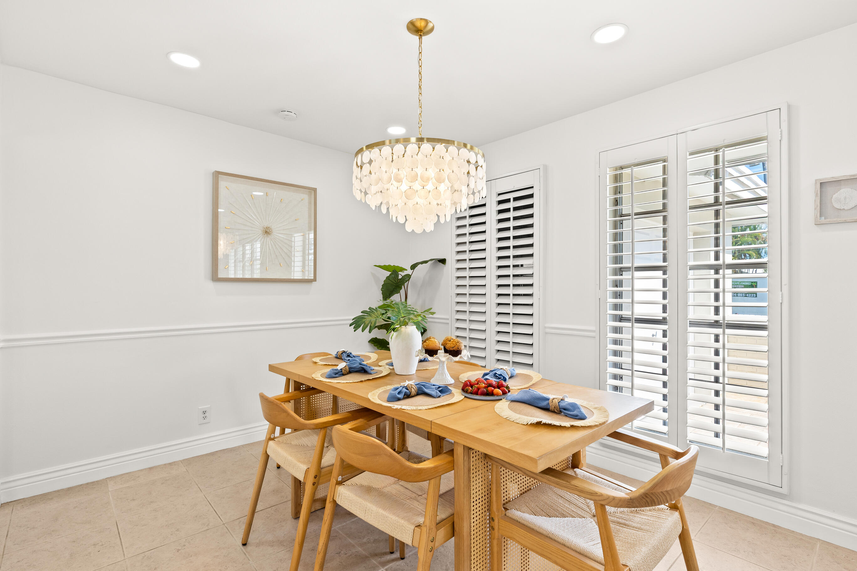 IMPERIAL POINT 4TH SEC - Residential