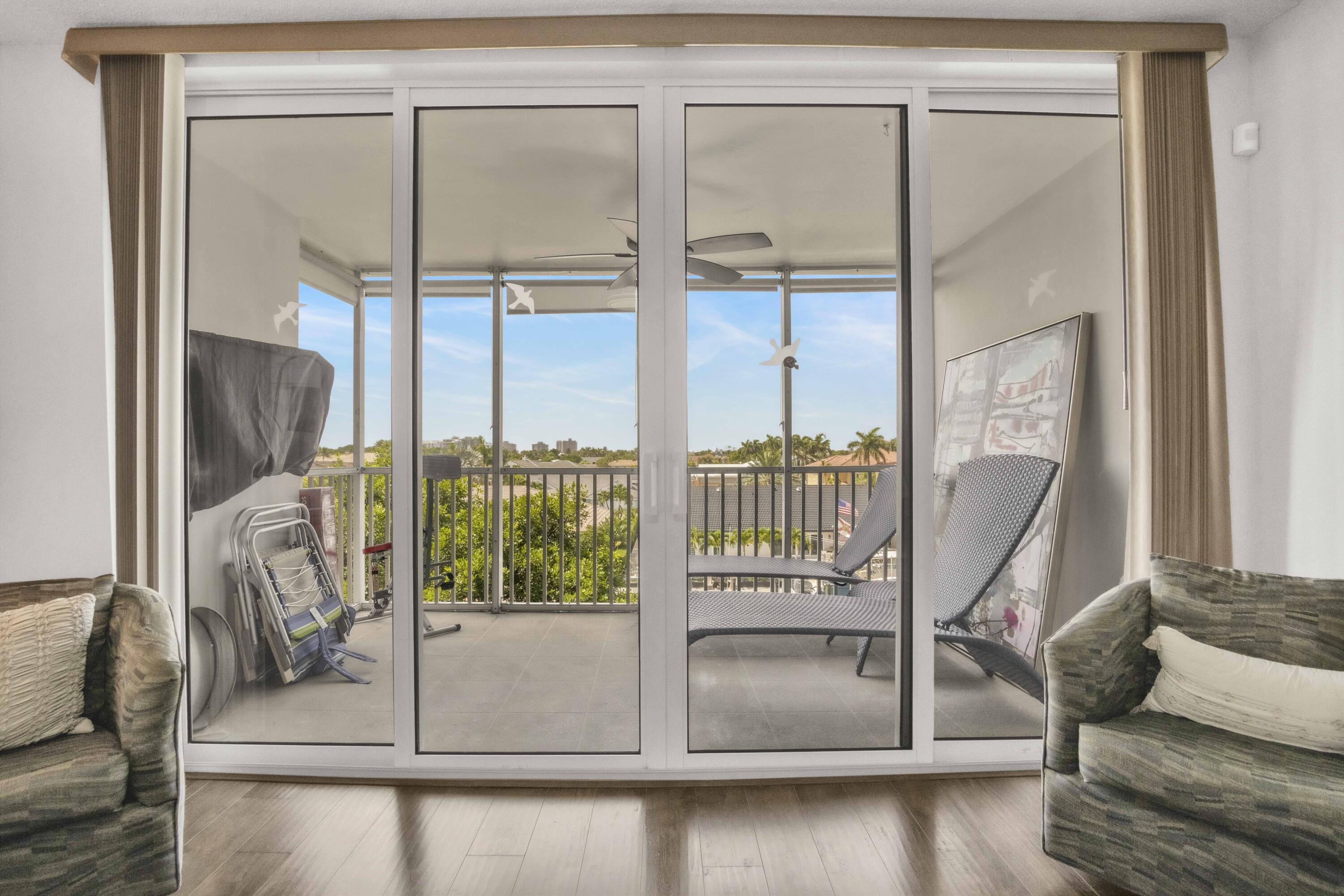 NO 2 PALM-AIRE AT CORAL KEY - Residential