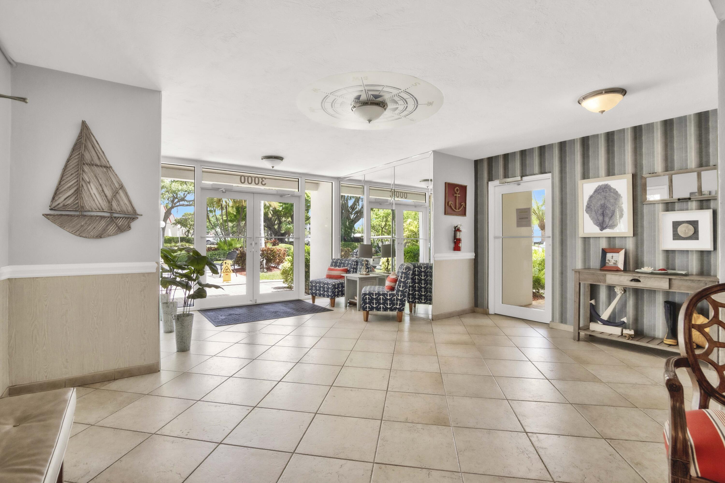 NO 2 PALM-AIRE AT CORAL KEY - Residential