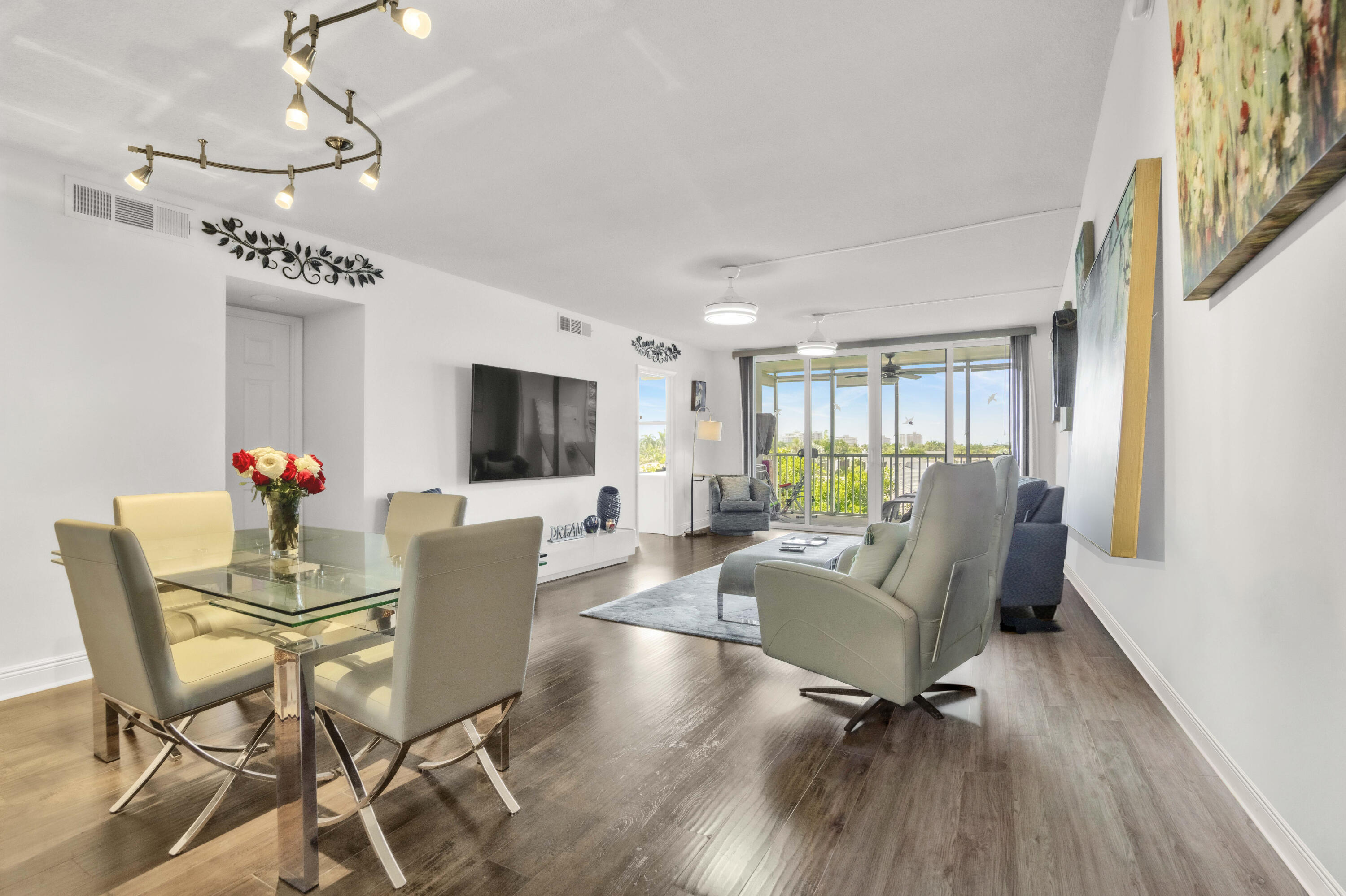 NO 2 PALM-AIRE AT CORAL KEY - Residential