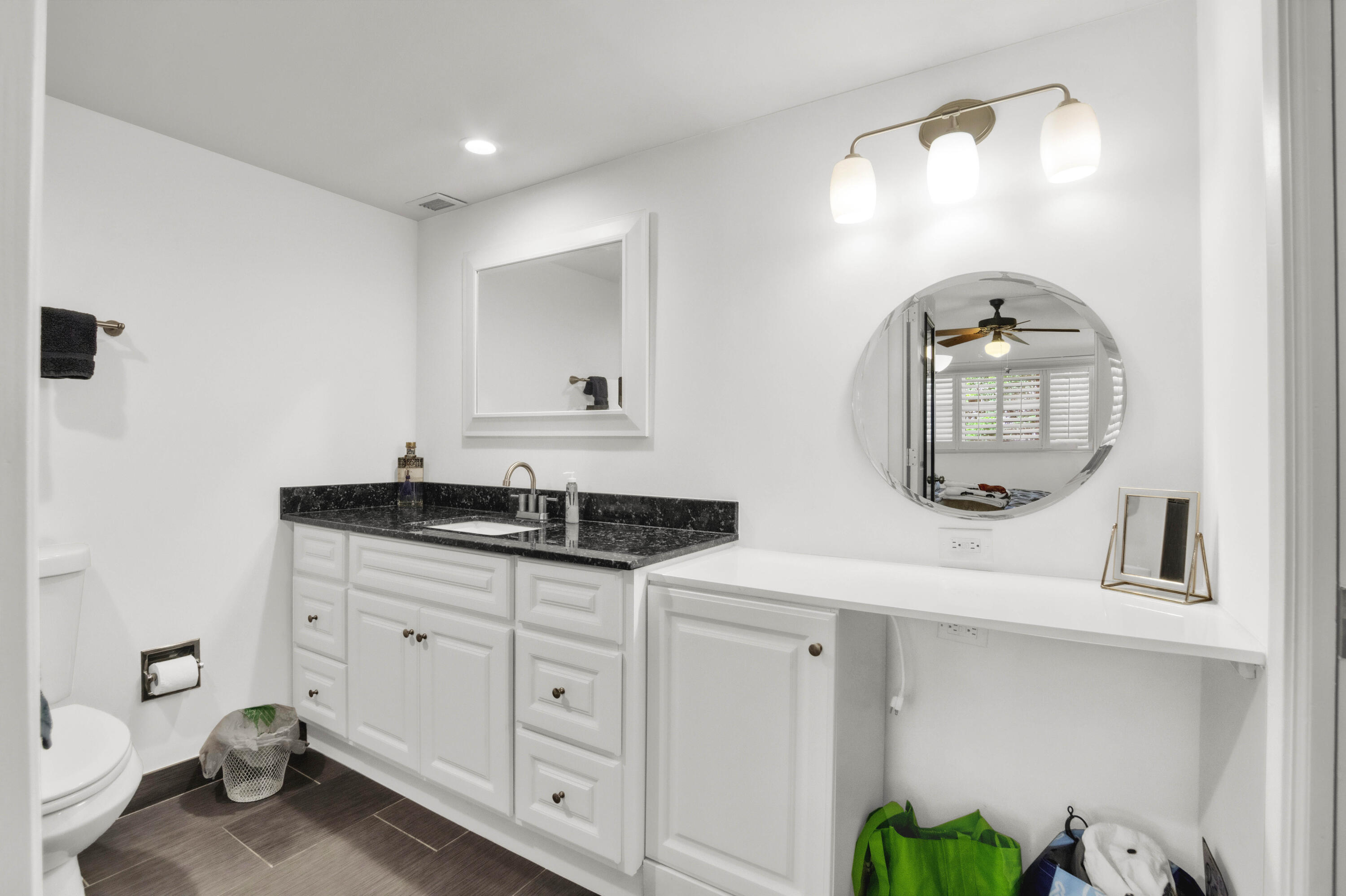 NO 2 PALM-AIRE AT CORAL KEY - Residential