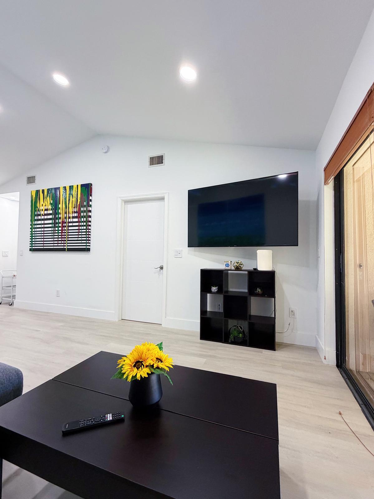 SAN REMO GOLF & TENNIS CLUB CONDO - Residential Lease
