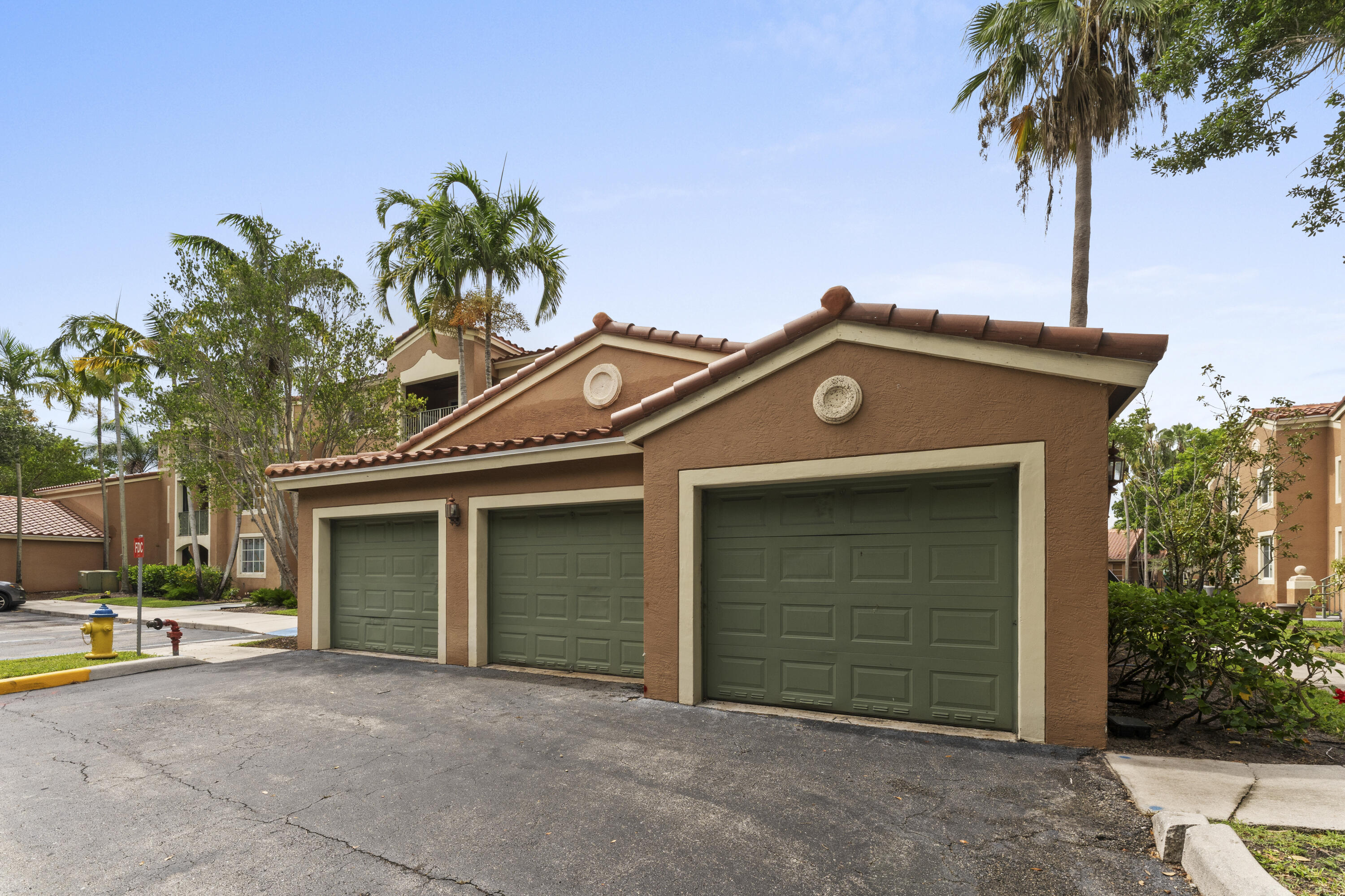 CARRINGTON AT COCONUT CREEK - Residential