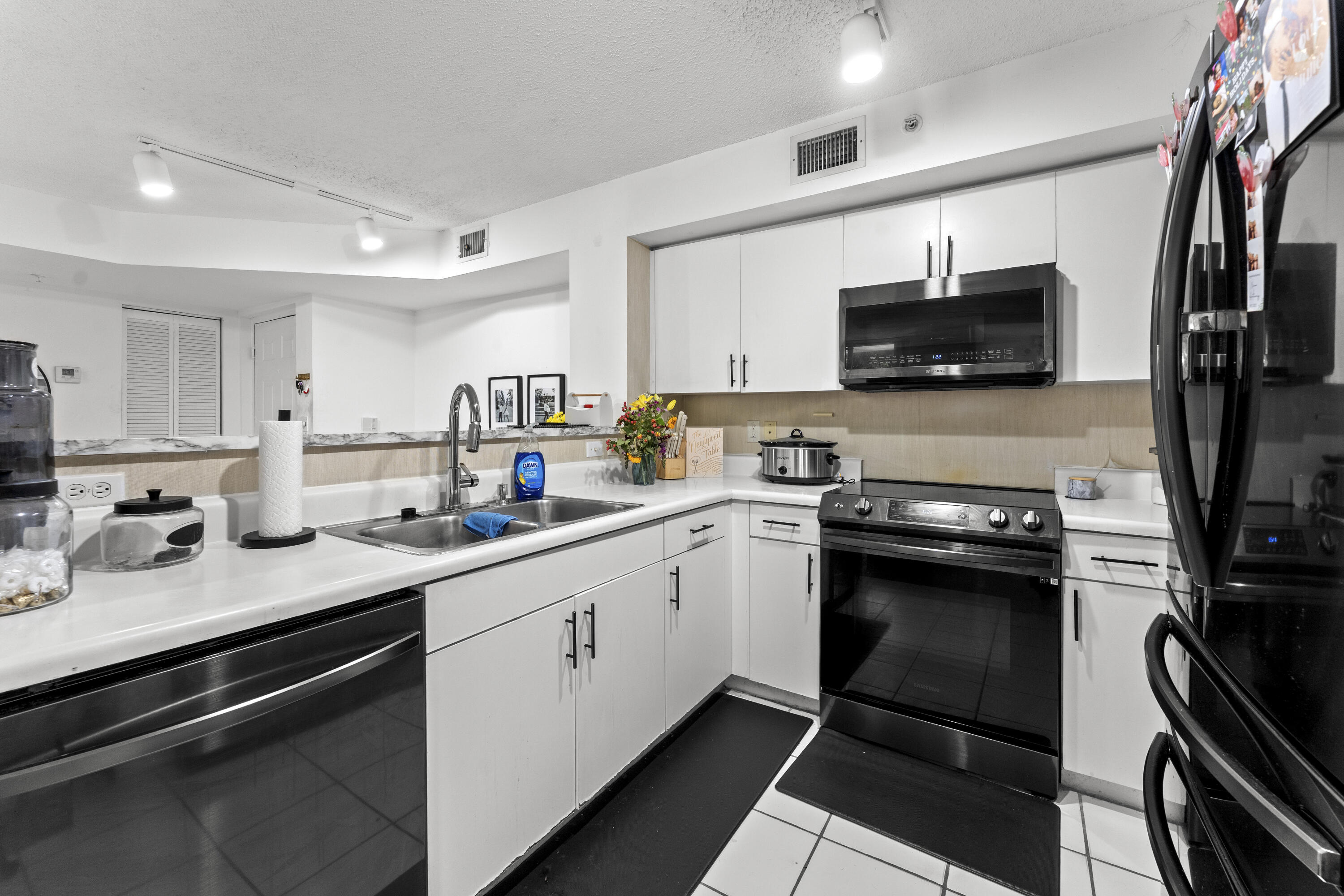 CARRINGTON AT COCONUT CREEK - Residential