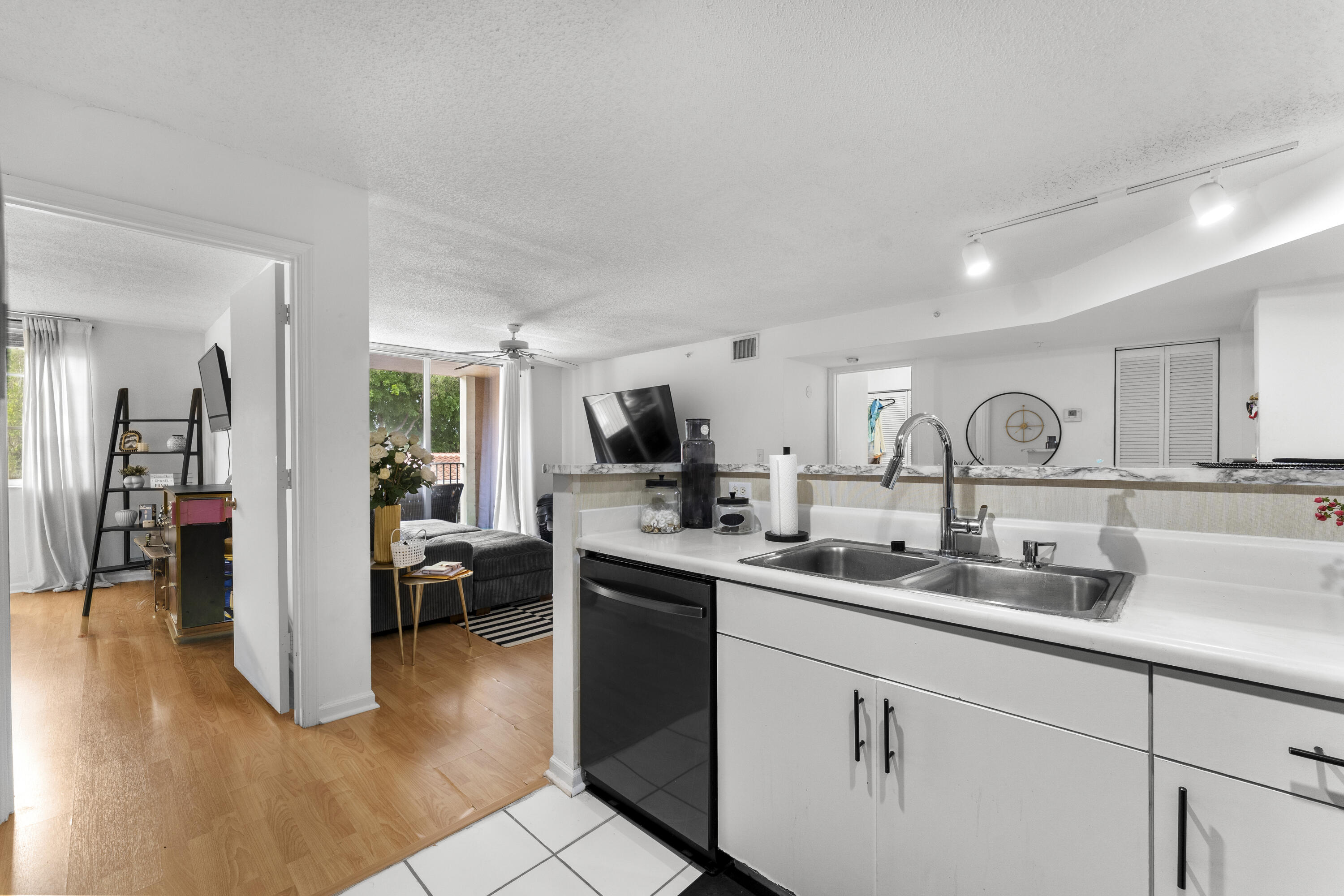 CARRINGTON AT COCONUT CREEK - Residential