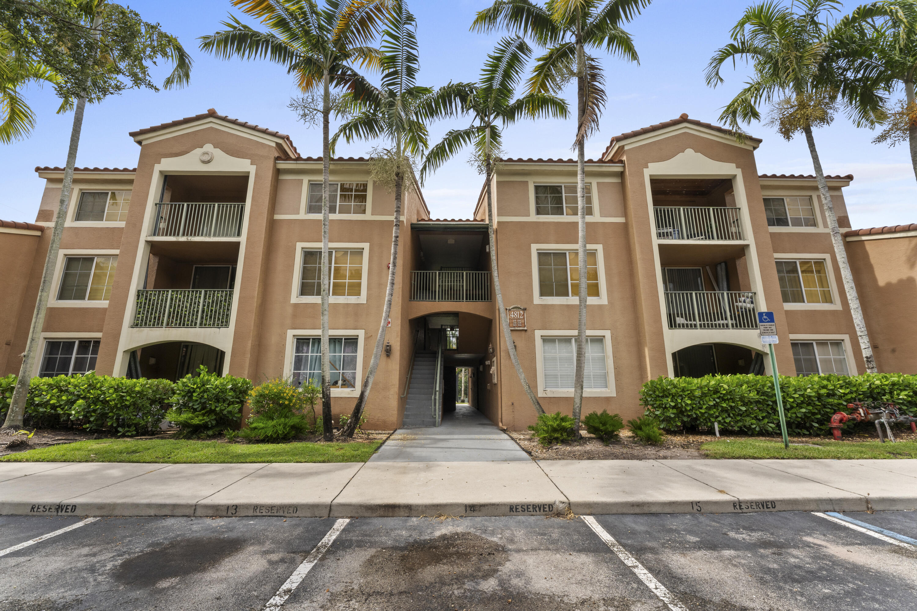 CARRINGTON AT COCONUT CREEK - Residential