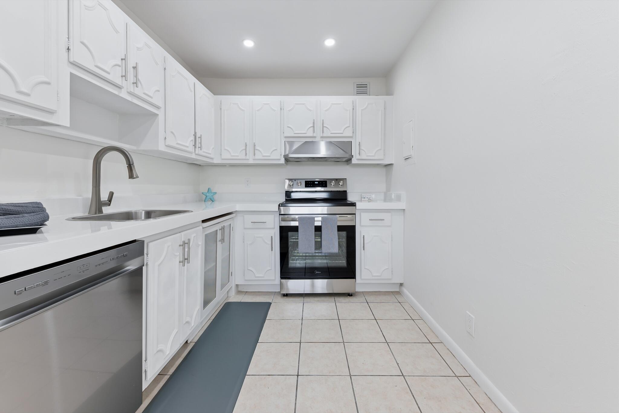 CHAROLAIS CONDO - Residential