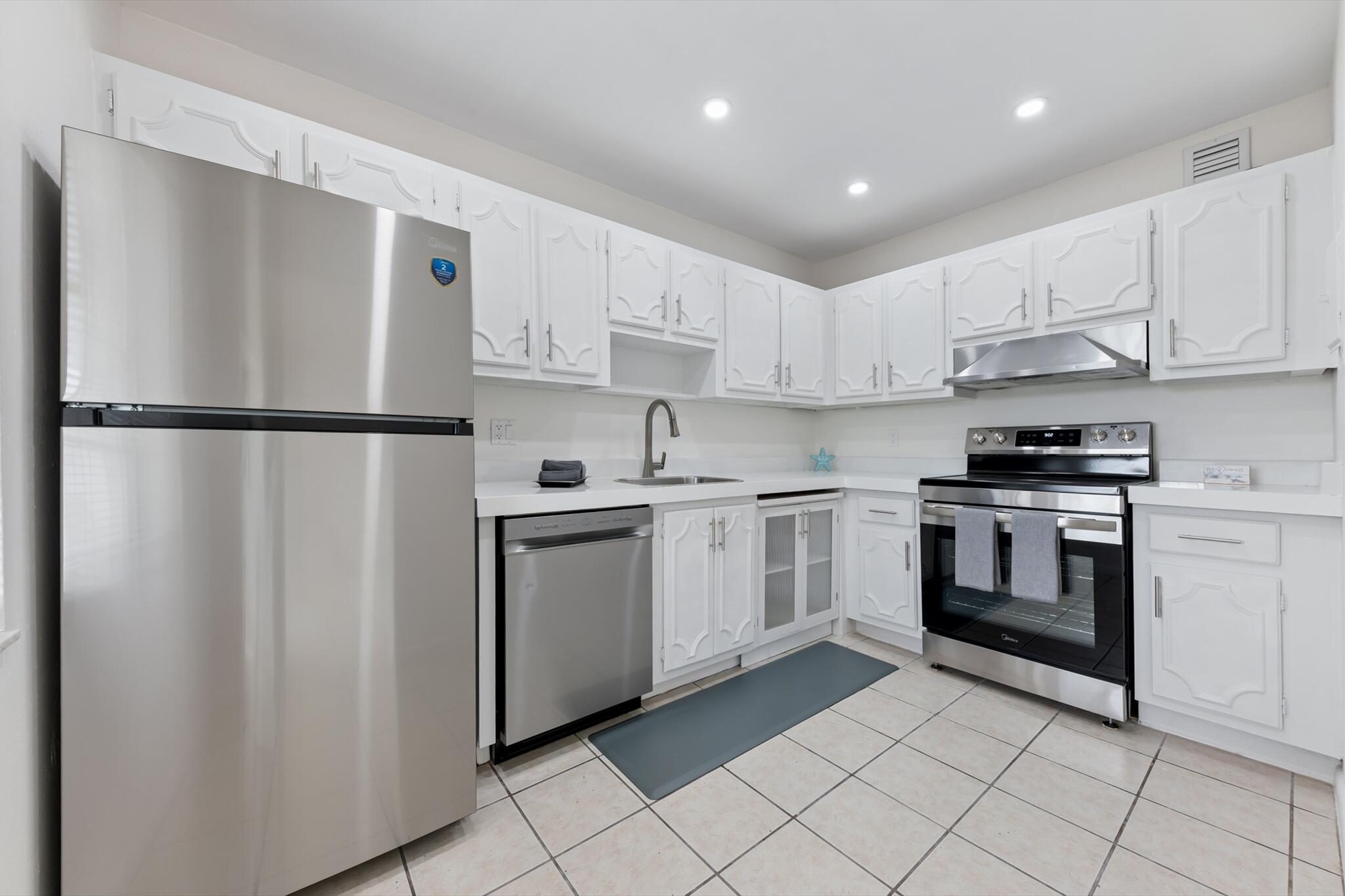 CHAROLAIS CONDO - Residential