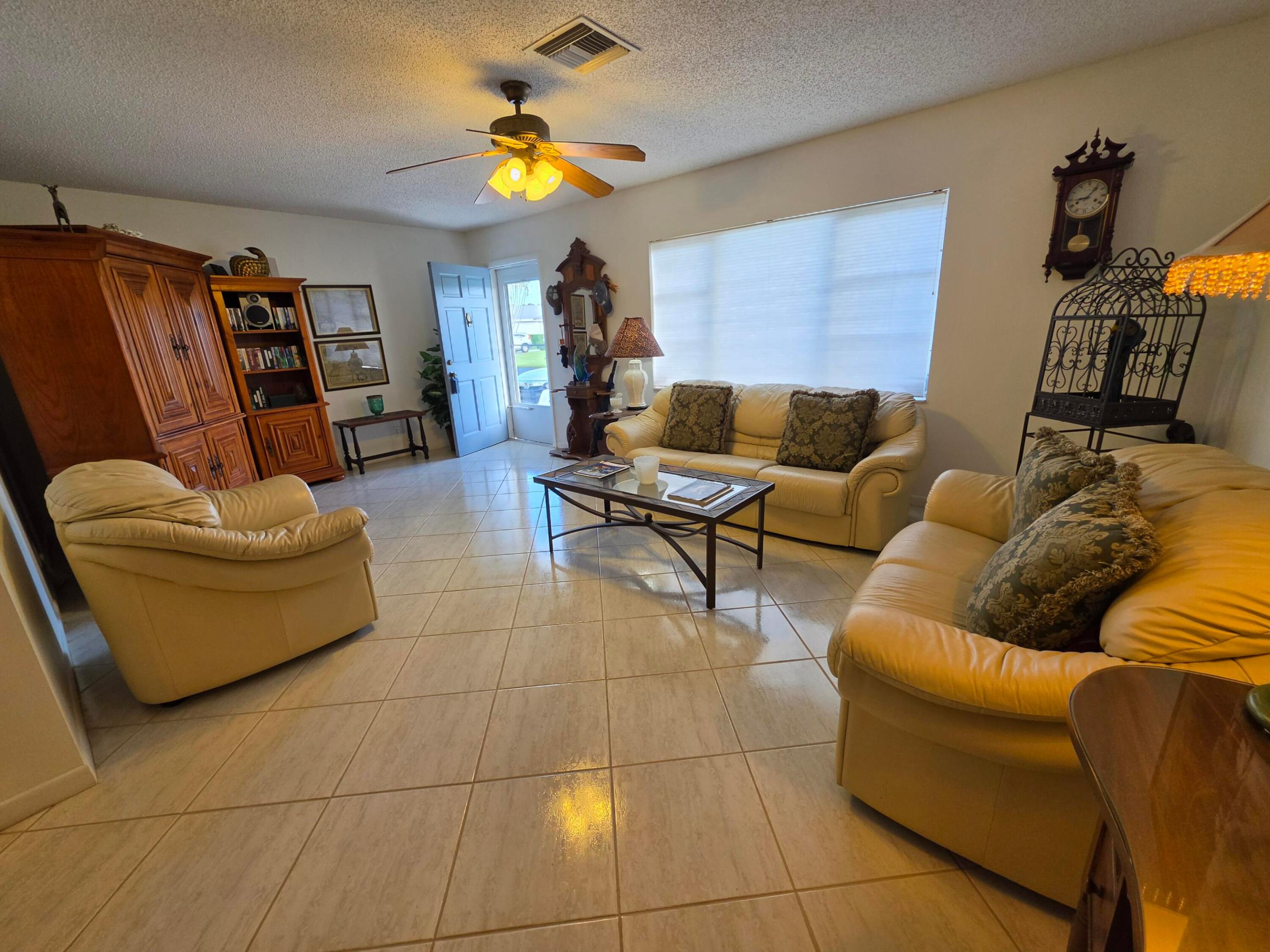 CYPRESS LAKES 4 - Residential