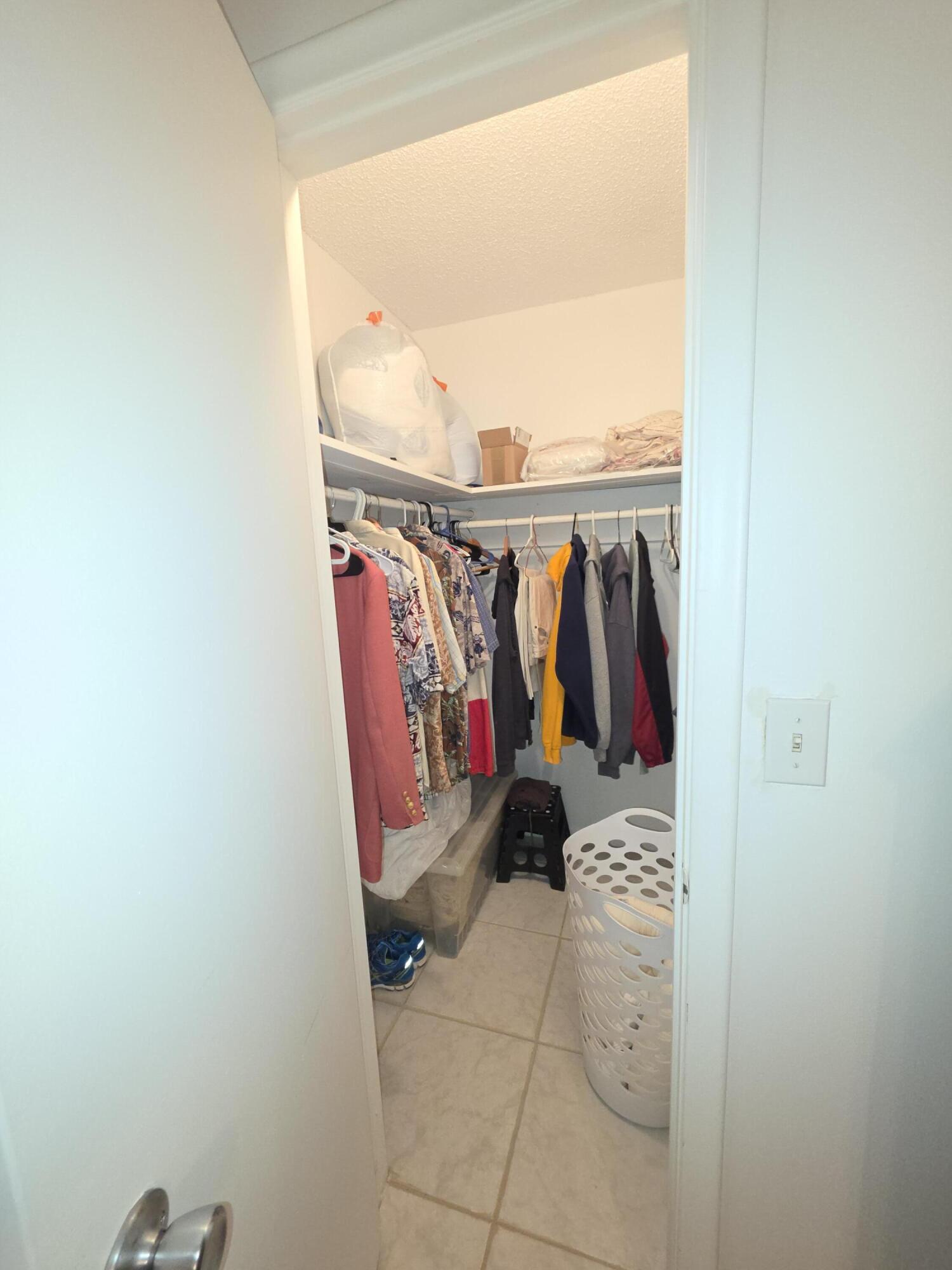 CYPRESS LAKES 4 - Residential