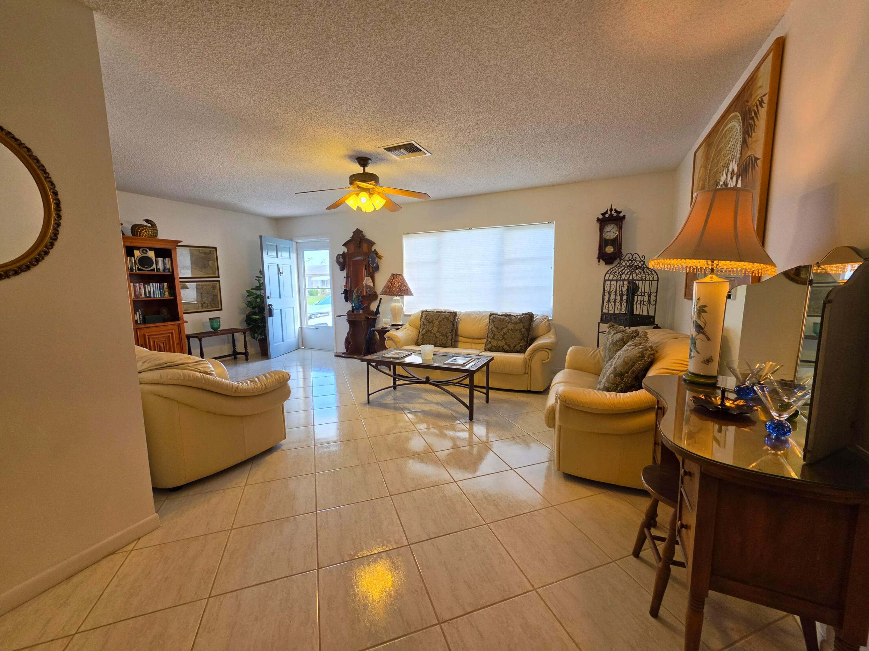 CYPRESS LAKES 4 - Residential