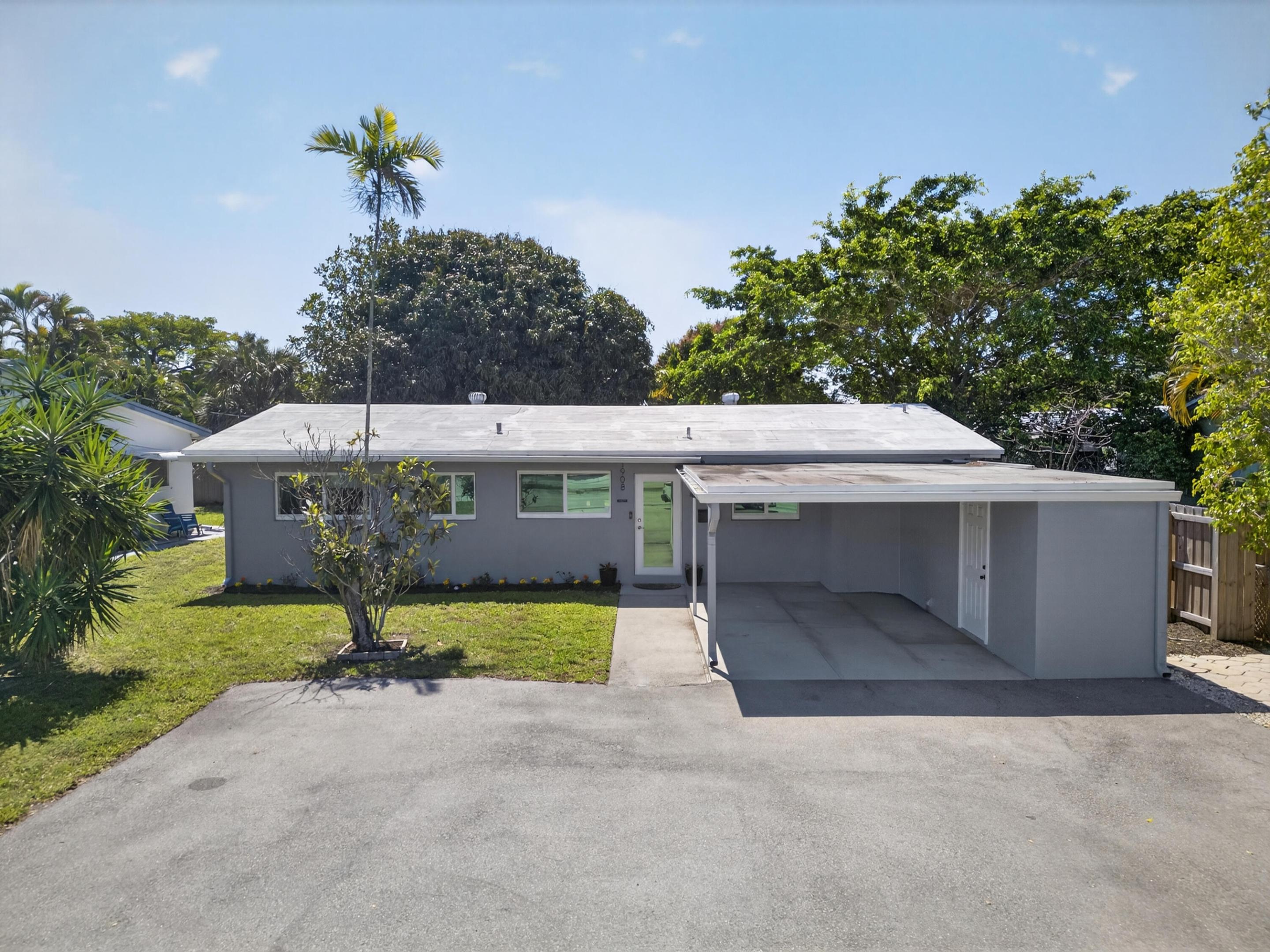 CORAL POINT - Residential