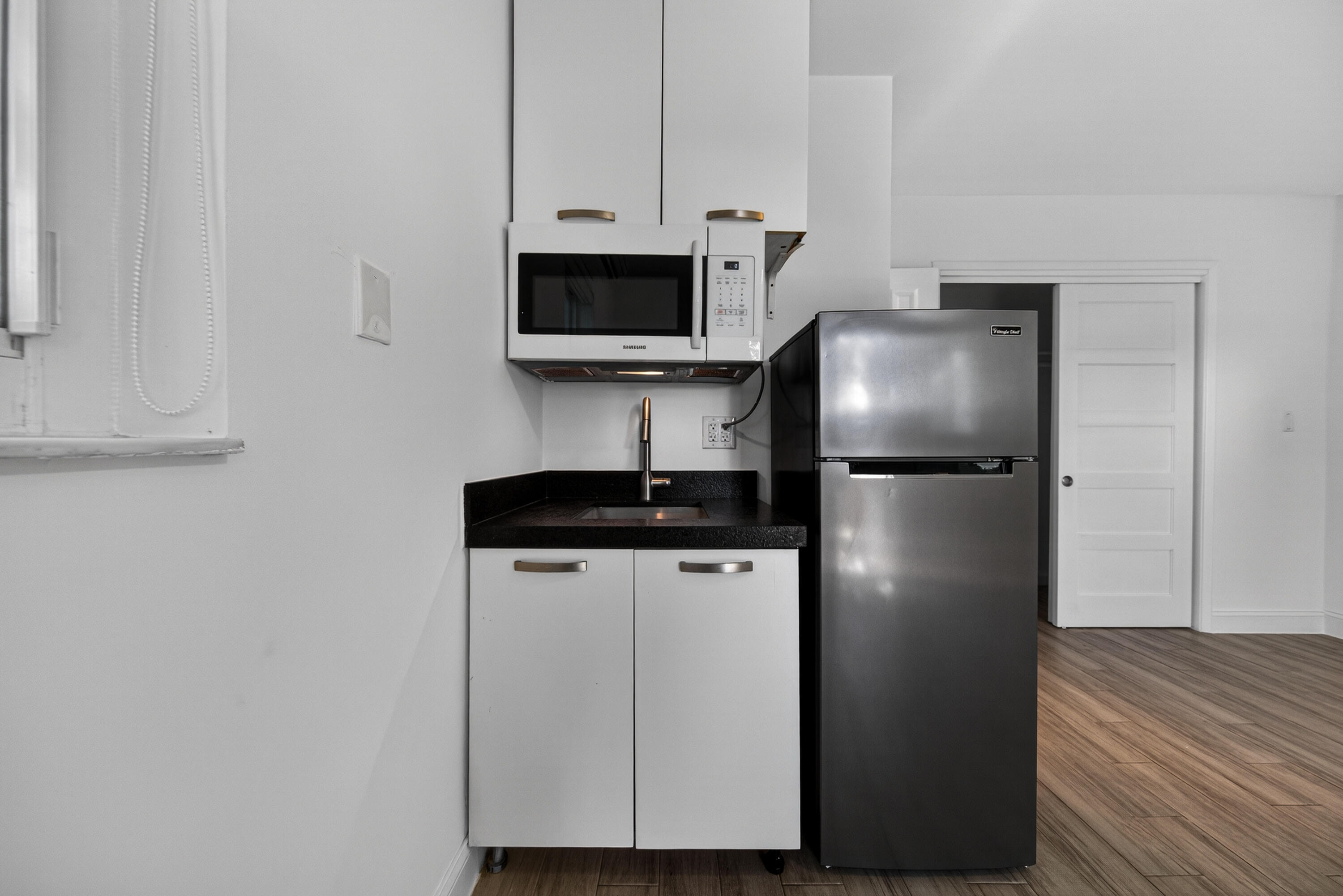 CORAL POINT - Residential
