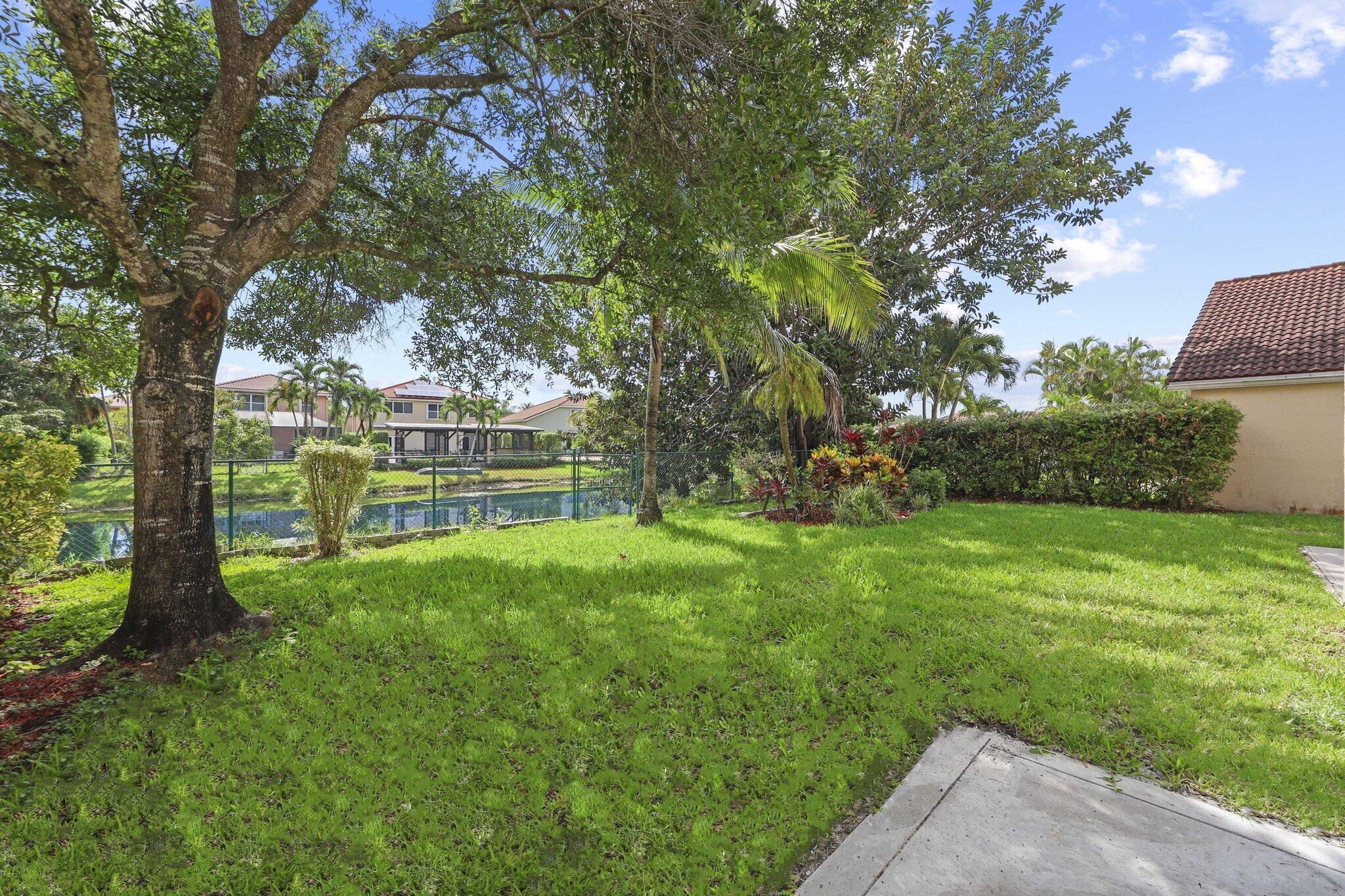 WEST GLEN VILLAGE - Residential