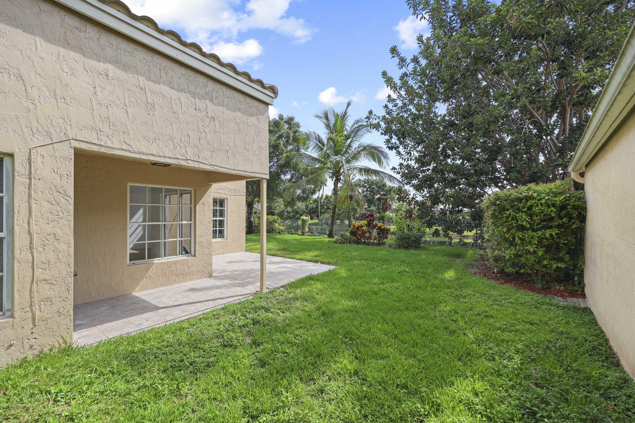 WEST GLEN VILLAGE - Residential