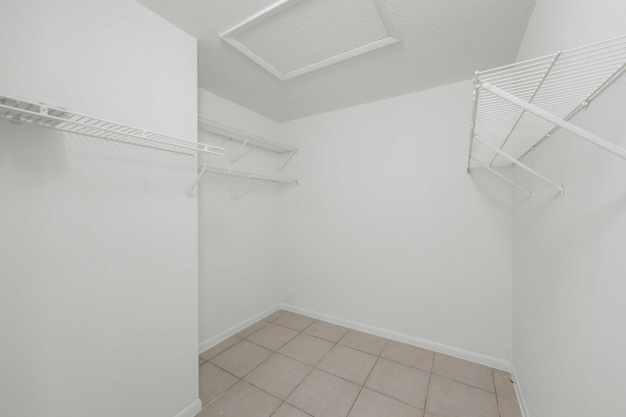 WEST GLEN VILLAGE - Residential