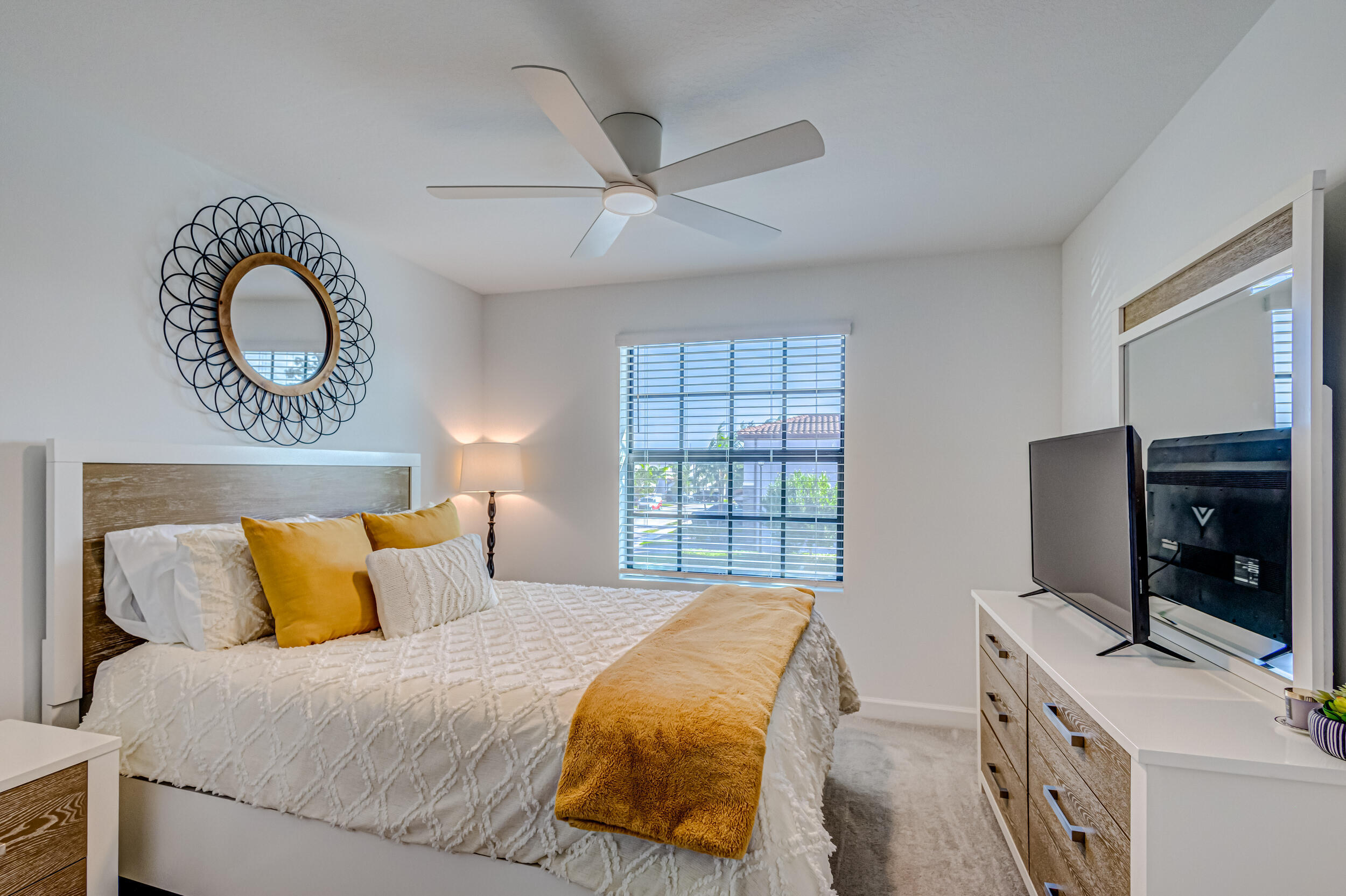 MEDITERRANEA - Residential Lease