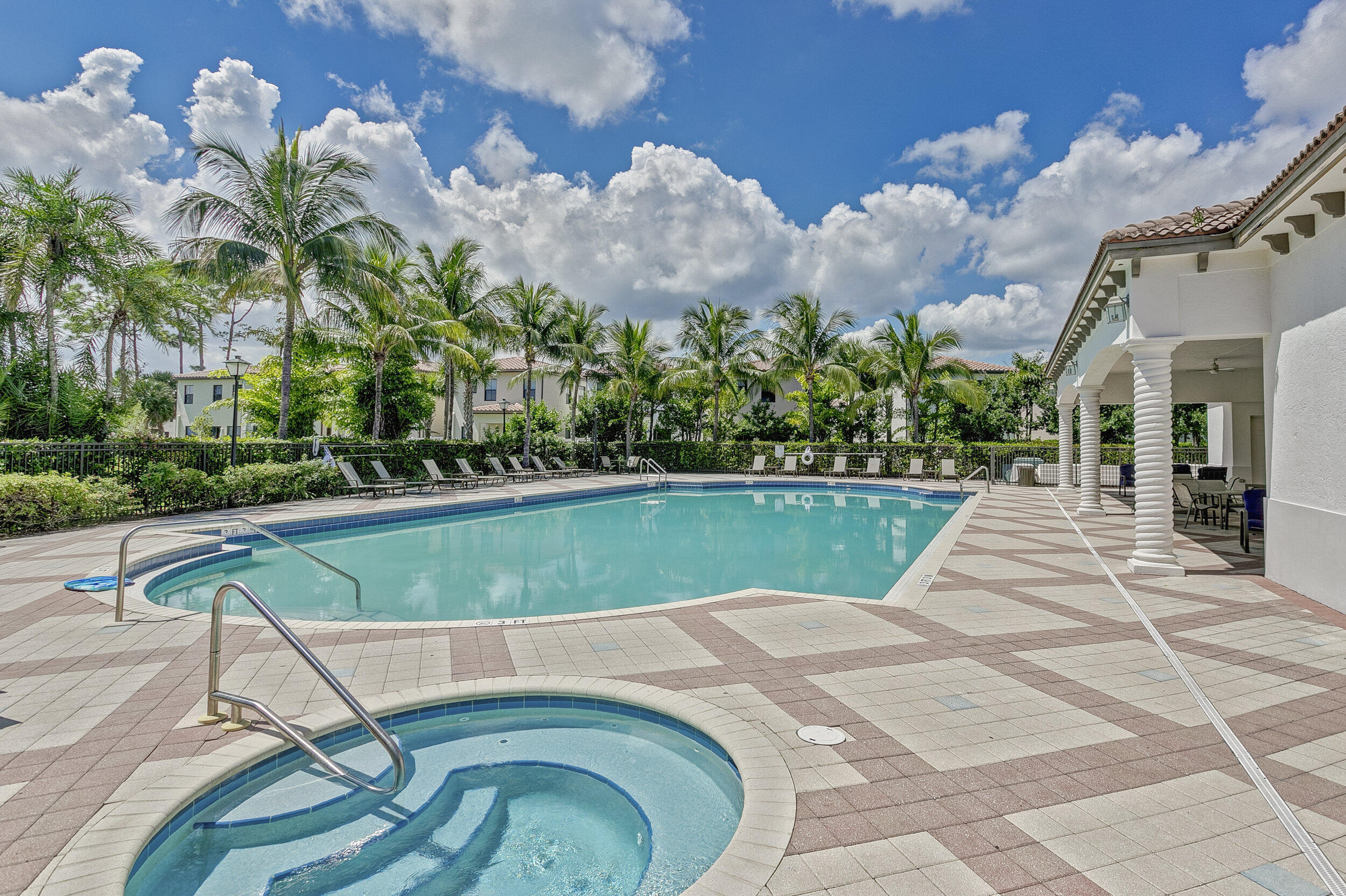 MEDITERRANEA - Residential Lease