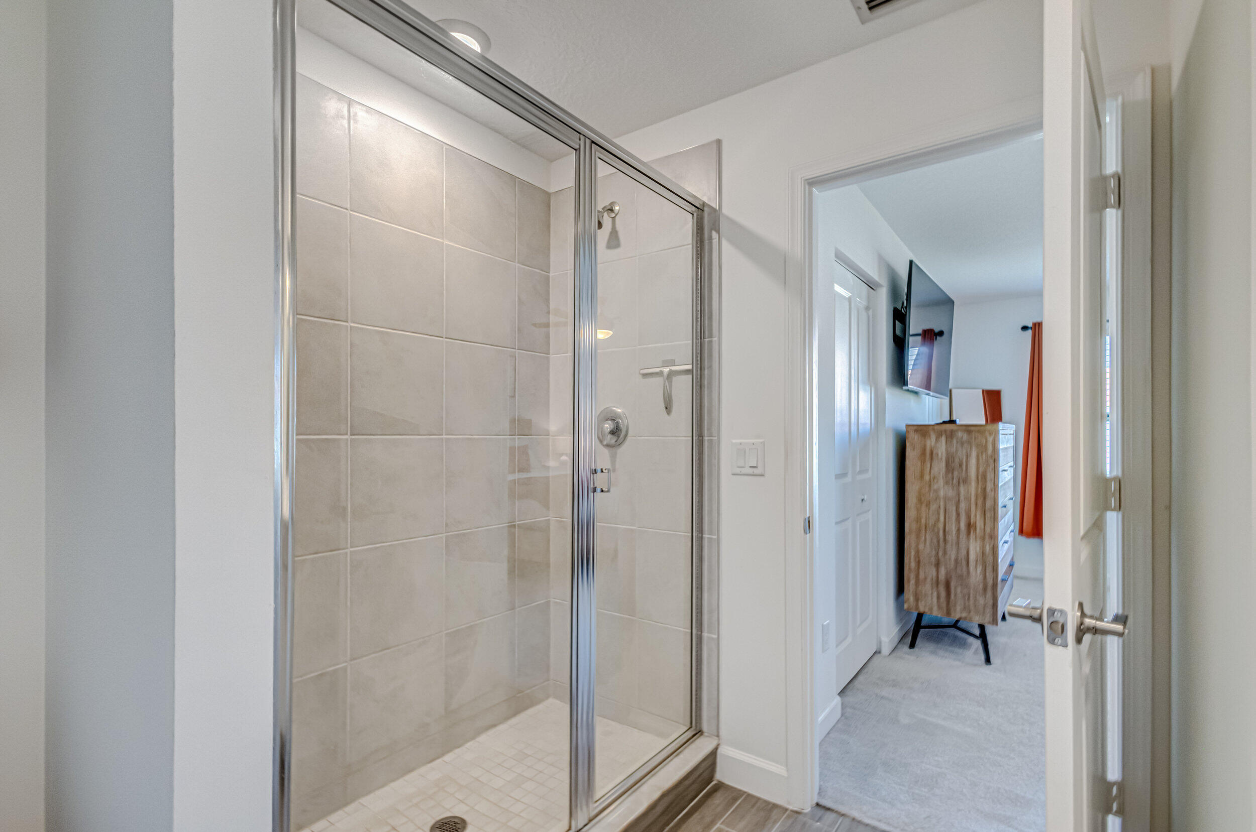 MEDITERRANEA - Residential Lease