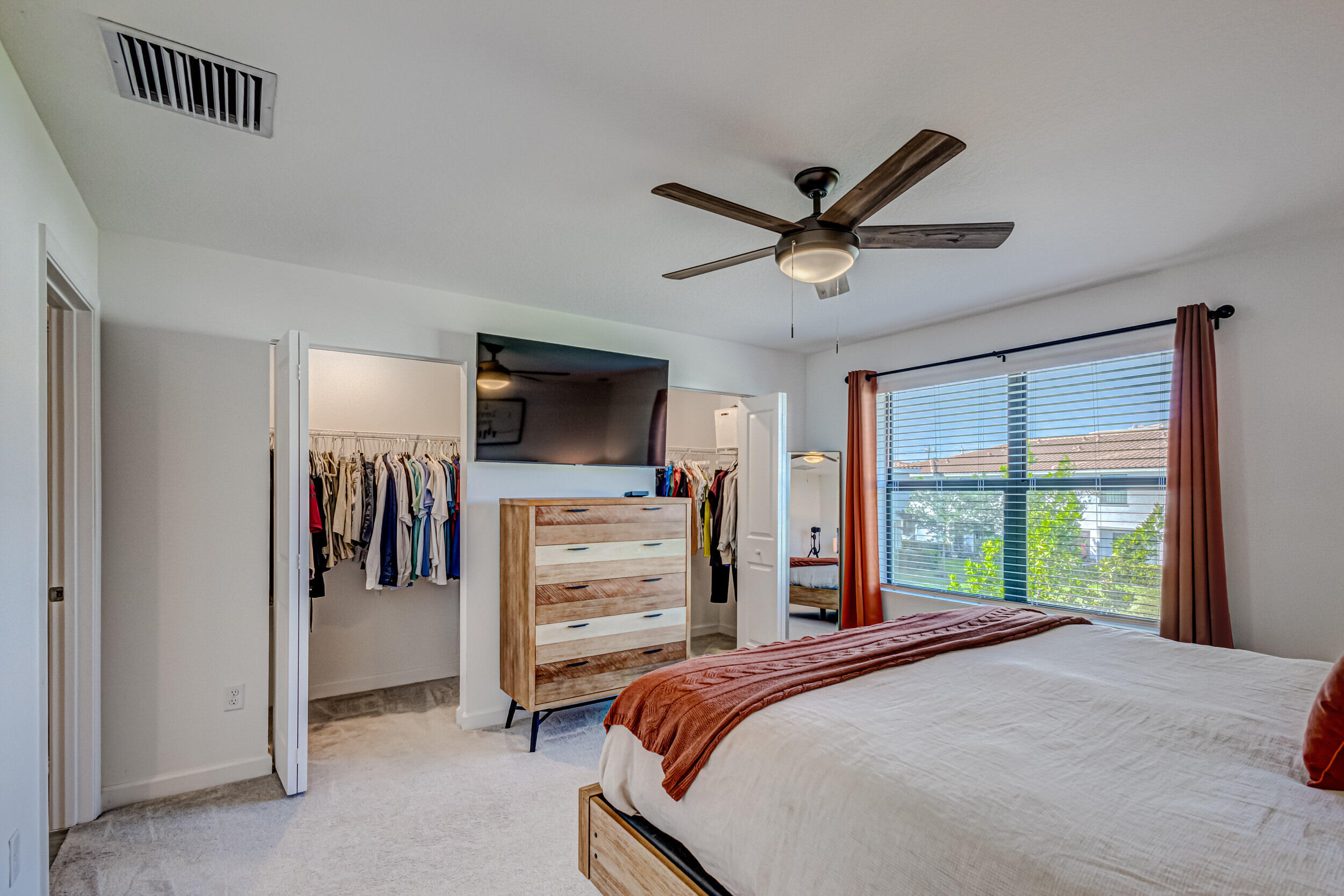 MEDITERRANEA - Residential Lease