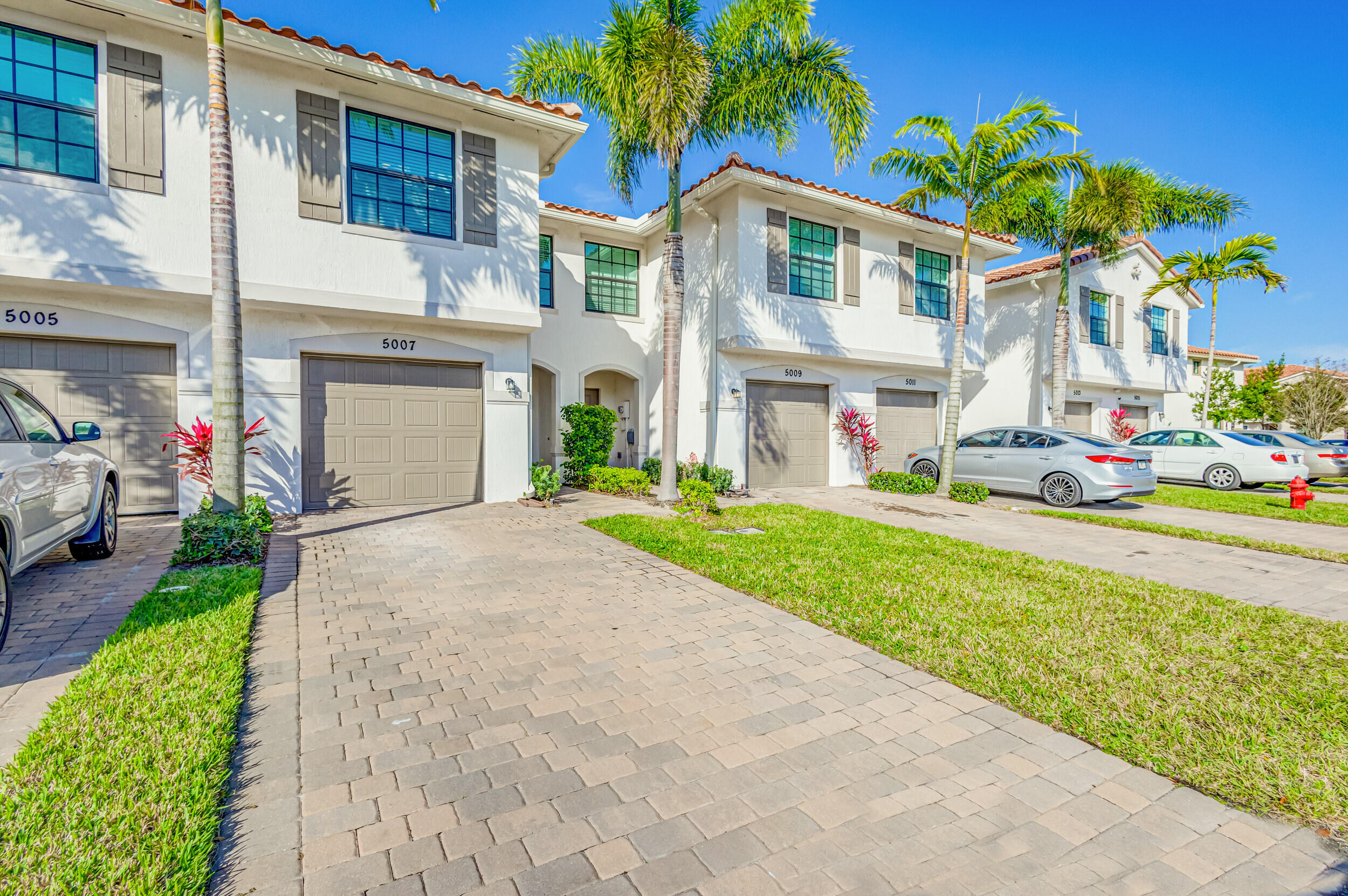 MEDITERRANEA - Residential Lease