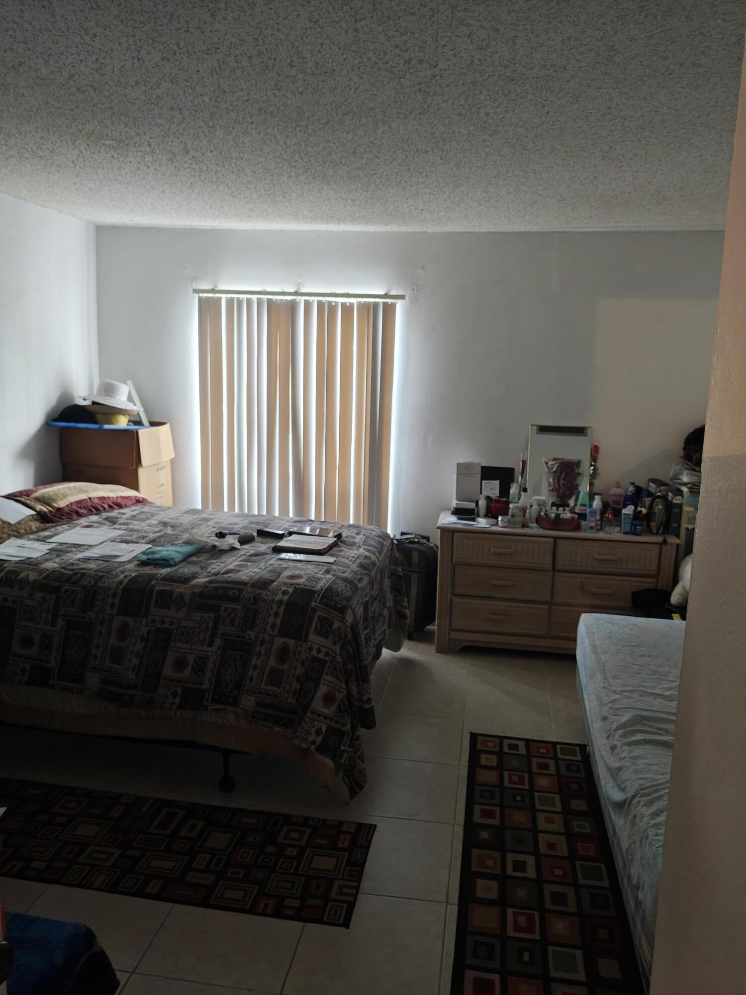 CROSS CREEK CONDO - Residential