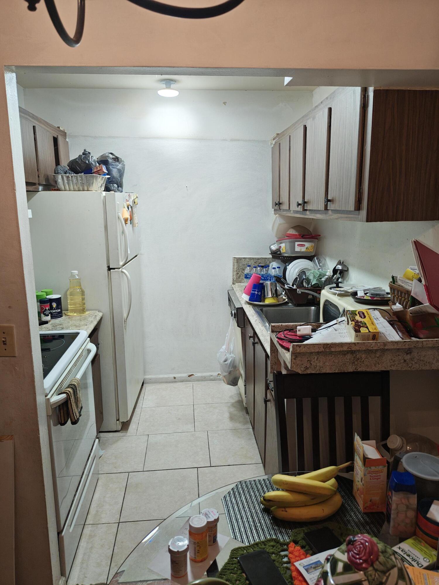 CROSS CREEK CONDO - Residential