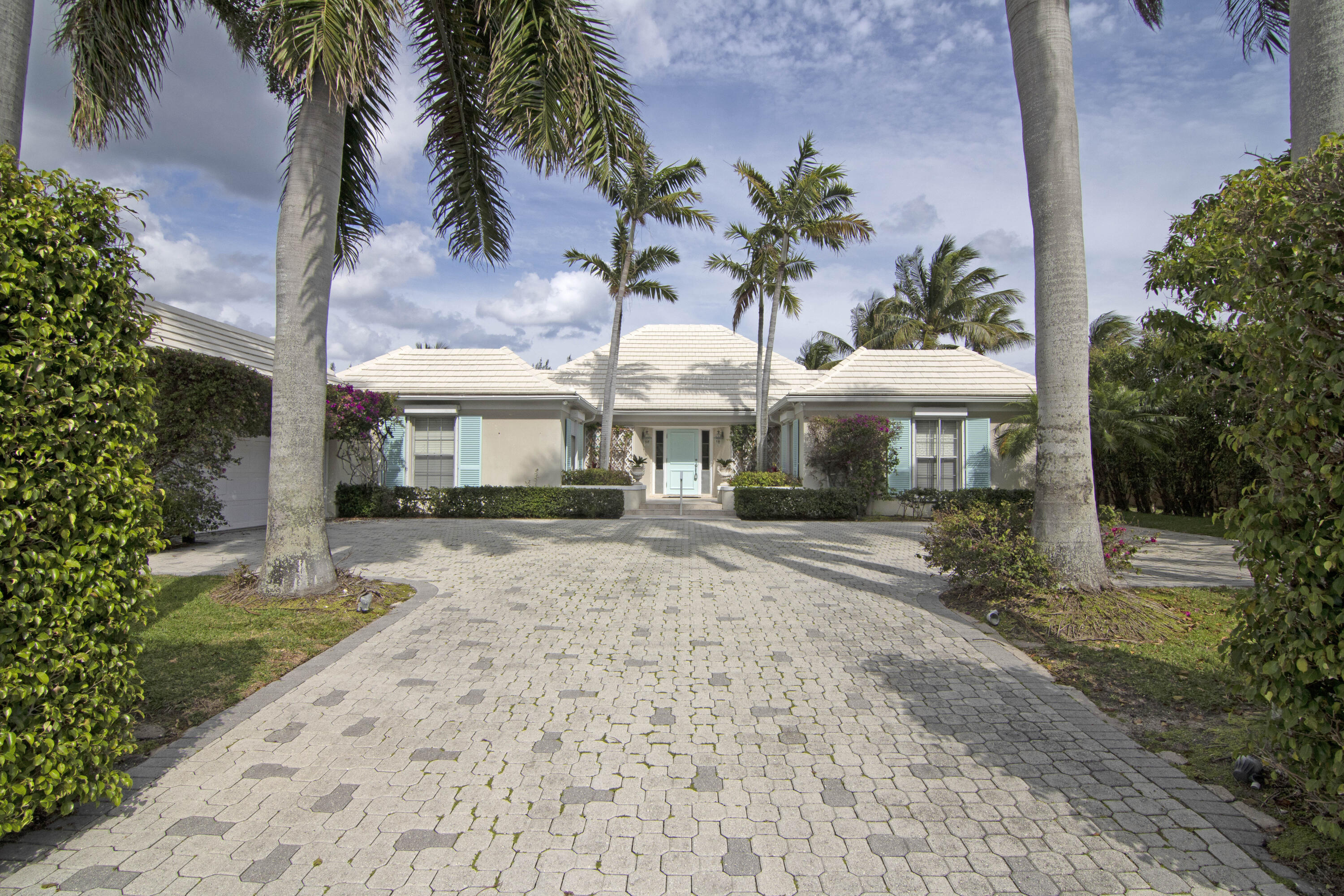 Point Manalapan 01 - Residential