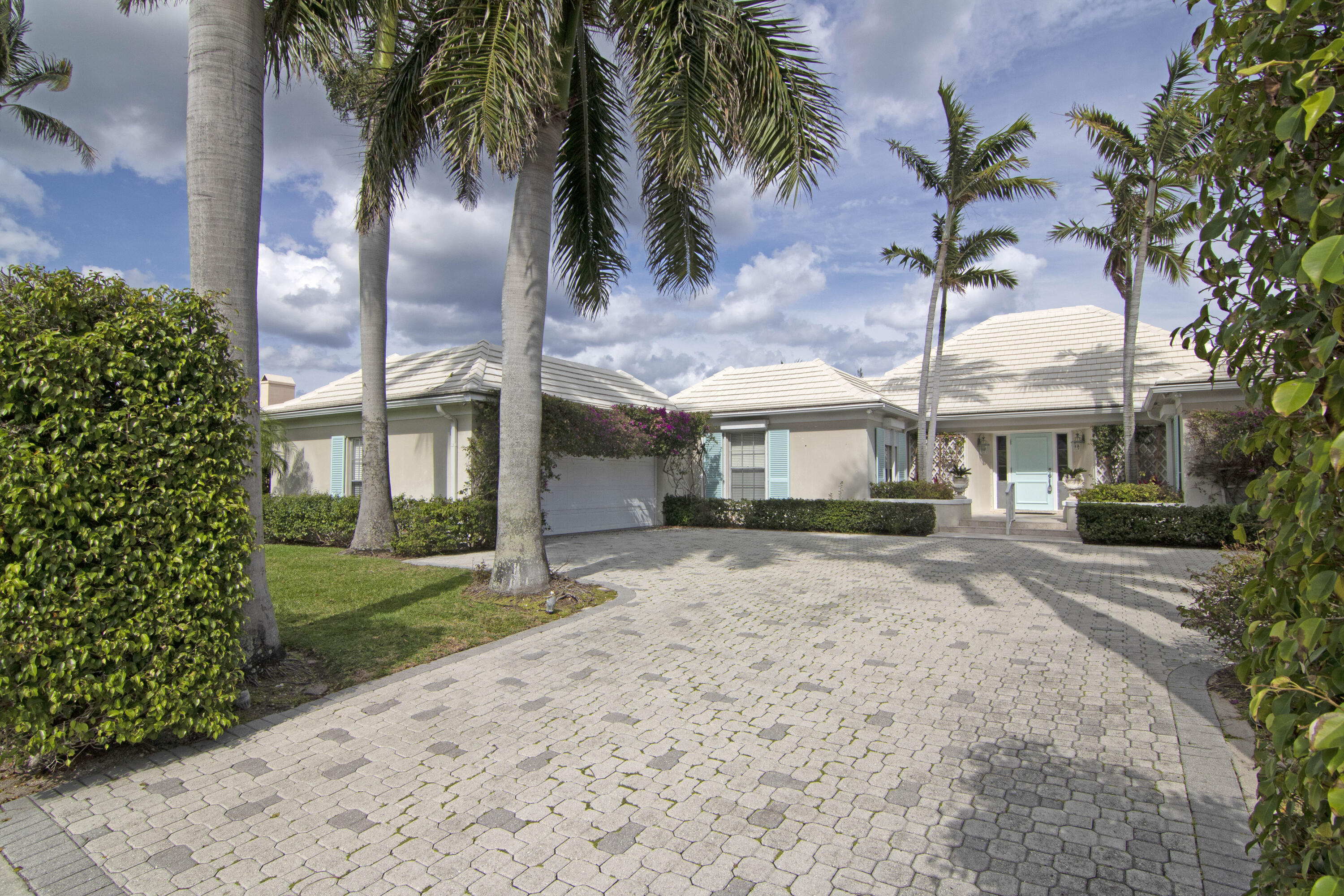 Point Manalapan 01 - Residential