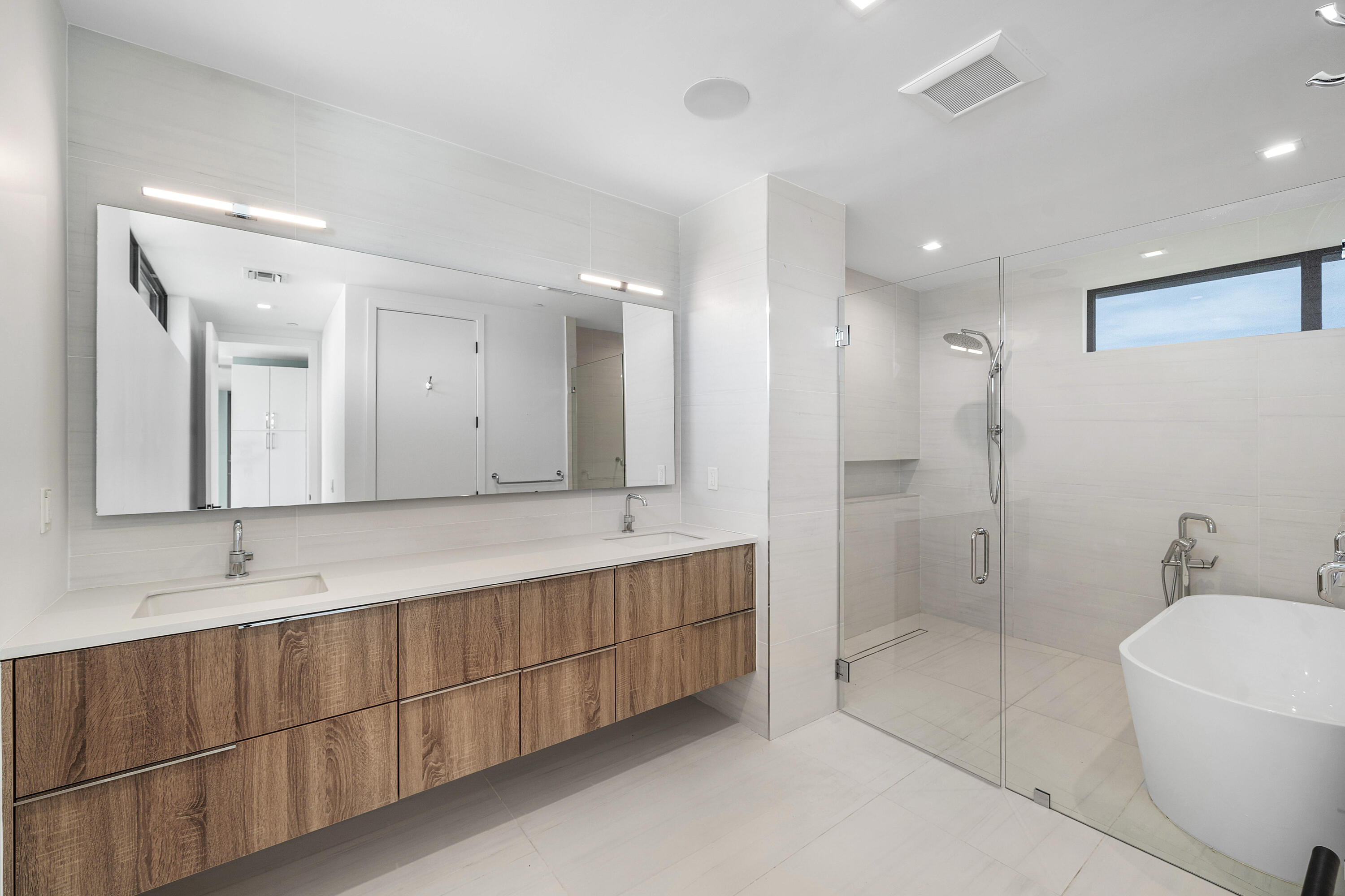 Gulf Stream Views - Residential Lease
