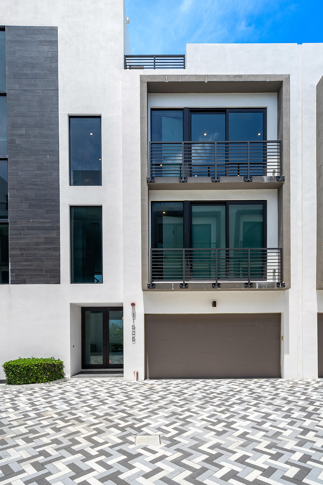 Gulf Stream Views - Residential Lease